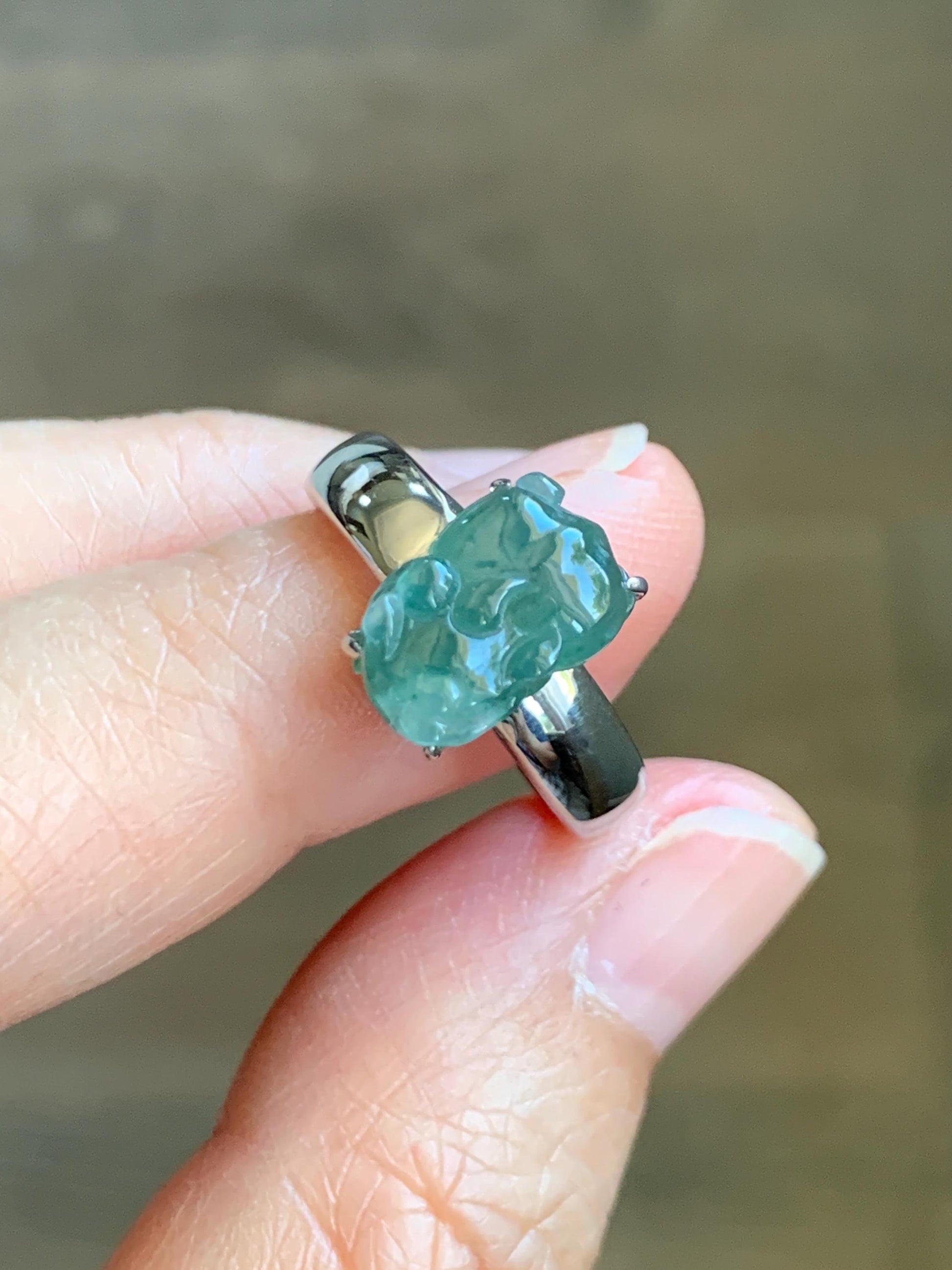 Certified Natural Grade A Guatemalan Icy Translucent Dusty Teal Green Jadeite Pixiu Ring Sterling Silver size 7 US 4.5g 天然冰胶危蓝绿翡翠貔貅银镶戒指 9447