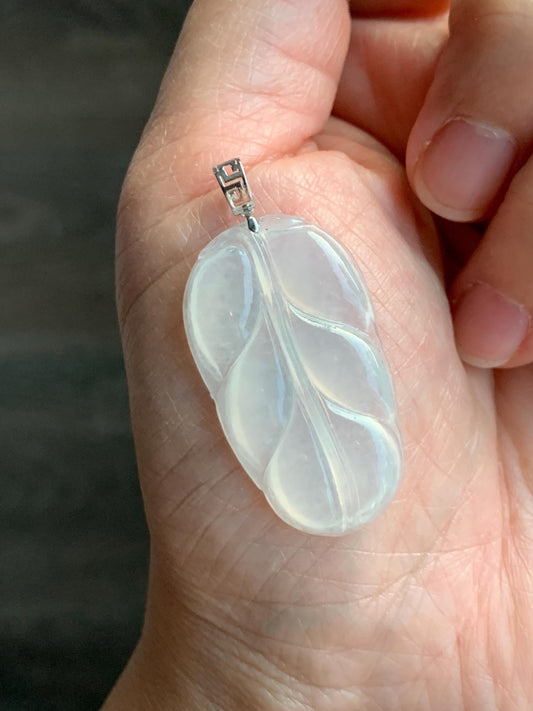 Natural Grade A Icy Highly Translucent White Jade Jadeite Carved Leaf Large Pendant 18K White Gold 5g 天然白冰起光翡翠大叶有成镶嵌吊坠 MBB550B