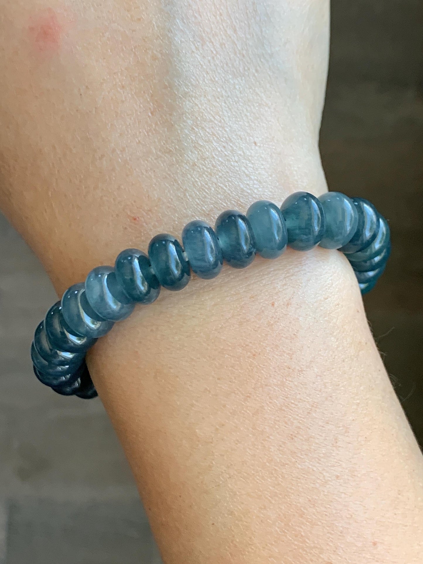 Natural Grade A Guatemalan Icy Translucent Dark Dusty Blue Jade Jadeite Drum Beads Beaded Bracelet Stretchy 7.25” 36g 天然冰危蓝水翡翠鼓珠手串 WNZ305A