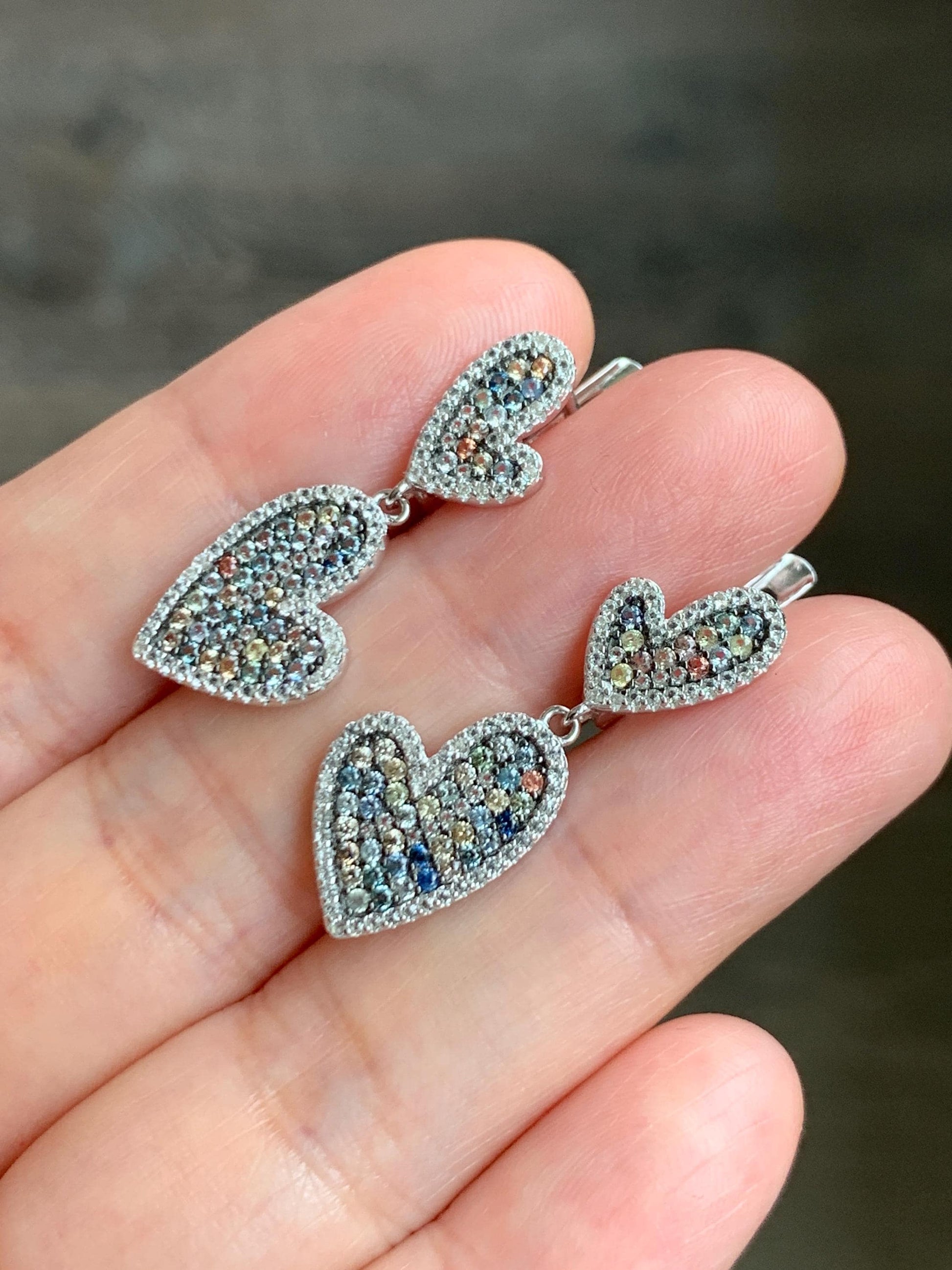 Natural Genuine Sapphire Multicolored Rainbow Sapphire Cluster Heart Dangle Earrings S925 Sterling Silver English Lock 4g 887-E