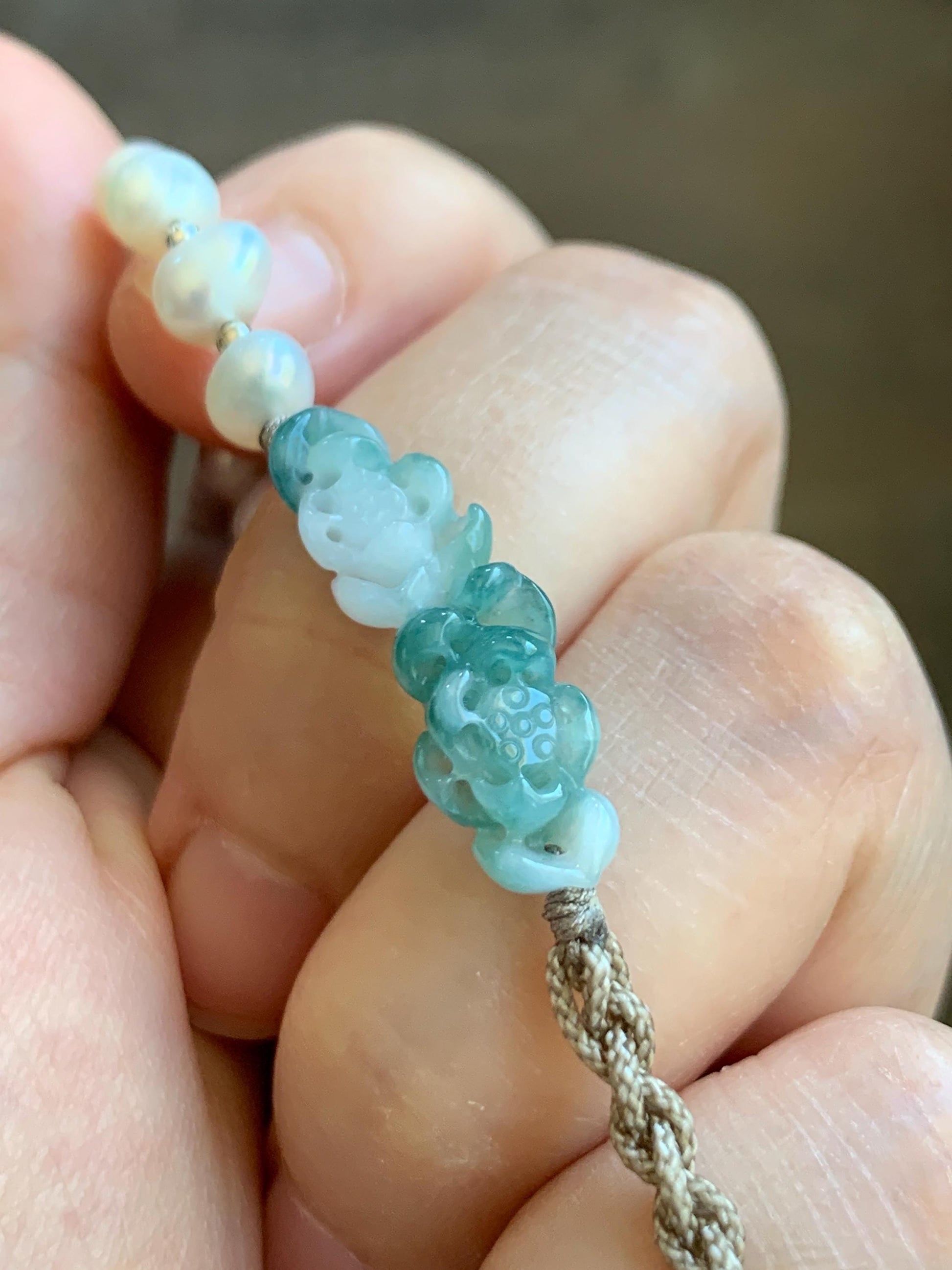 Natural Grade A Icy Translucent White Green Marbled Jadeite Double Lotus Flower Freshwater Pearls Rope Bracelet 7" 天然白冰飘绿花翡翠双莲花珍珠手绳 SLH130B