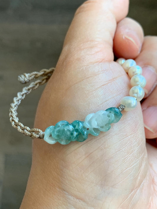 Natural Grade A Icy Translucent White Green Marbled Jadeite Double Lotus Flower Freshwater Pearls Rope Bracelet 7" 天然白冰飘绿花翡翠双莲花珍珠手绳 SLH130B