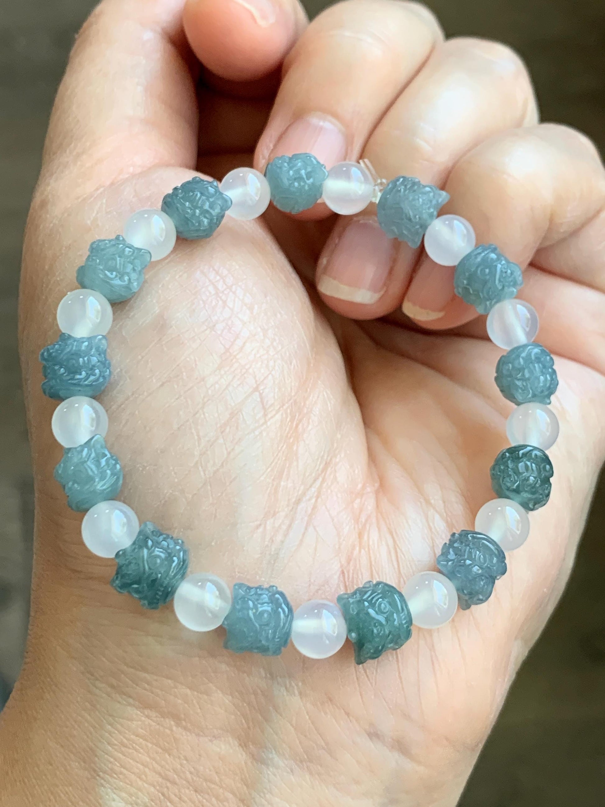 Natural Grade A Guatemalan Icy Translucent Gelatinous Blue Jadeite Carved Dancing Lion Heads Beaded Bracelet 6.5” 13g 天然冰危篮翡翠醒狮珠手串 XSZ440