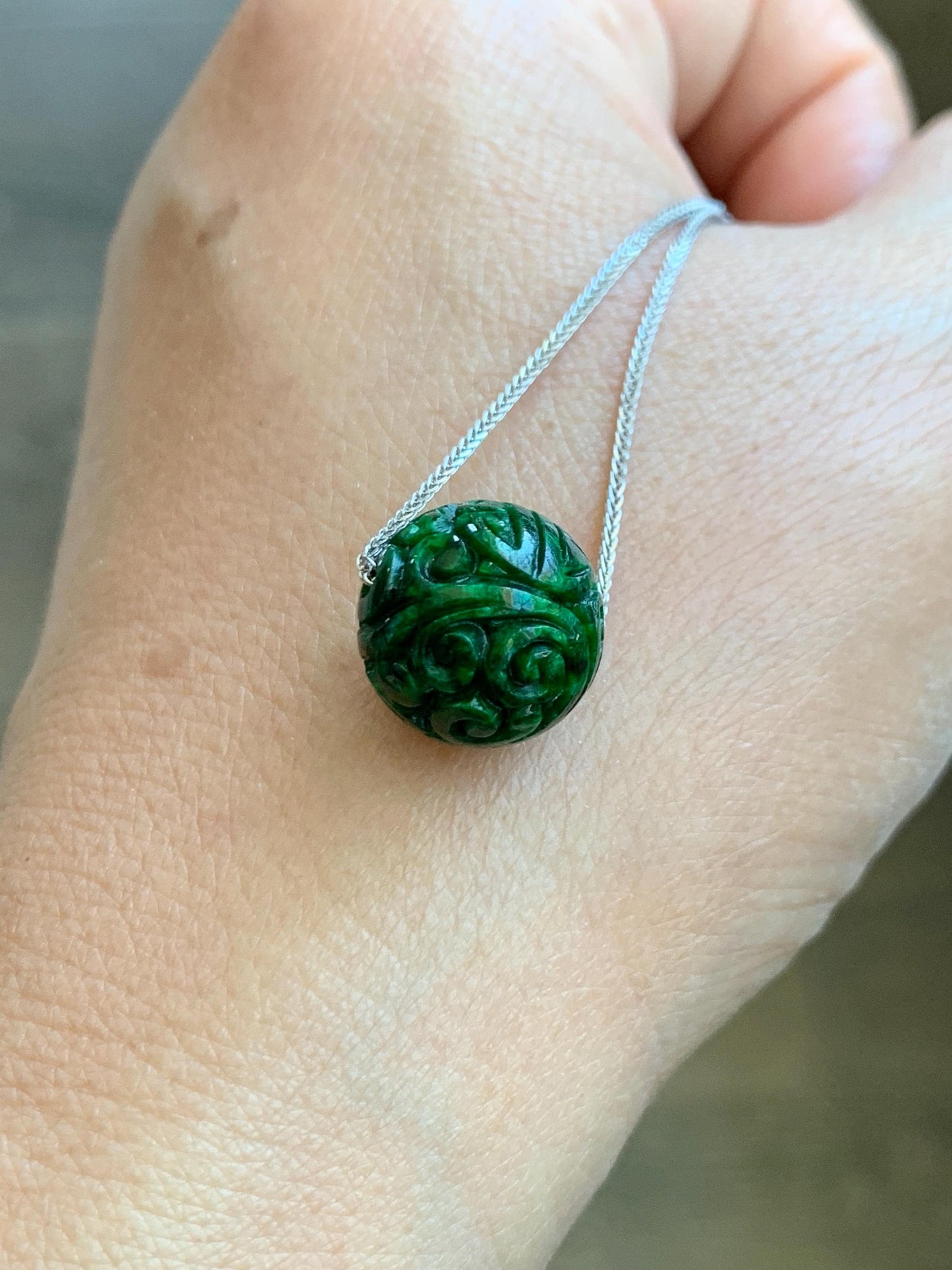 Certified Natural Grade A Icy Green Jade Jadeite Engraved Bead Sphere Pendant Sterling Silver Necklace Adjustable 17” 天然绿花青翡翠仿古雕单珠吊坠 2641