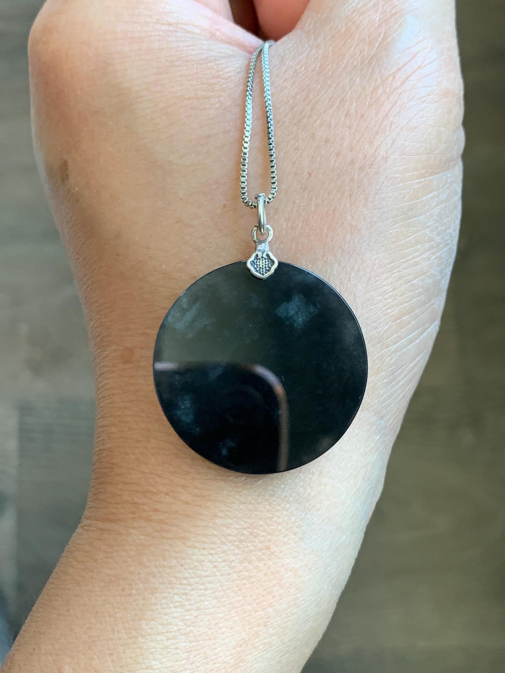 Natural Grade A Guatemalan Icy Highly Translucent Wuji Jadeite Round Disc Wu Shi Pai Amulet Pendant Sterling Silver 8g 天然冰危乌鸡翡翠无事牌吊坠 WWJ-R