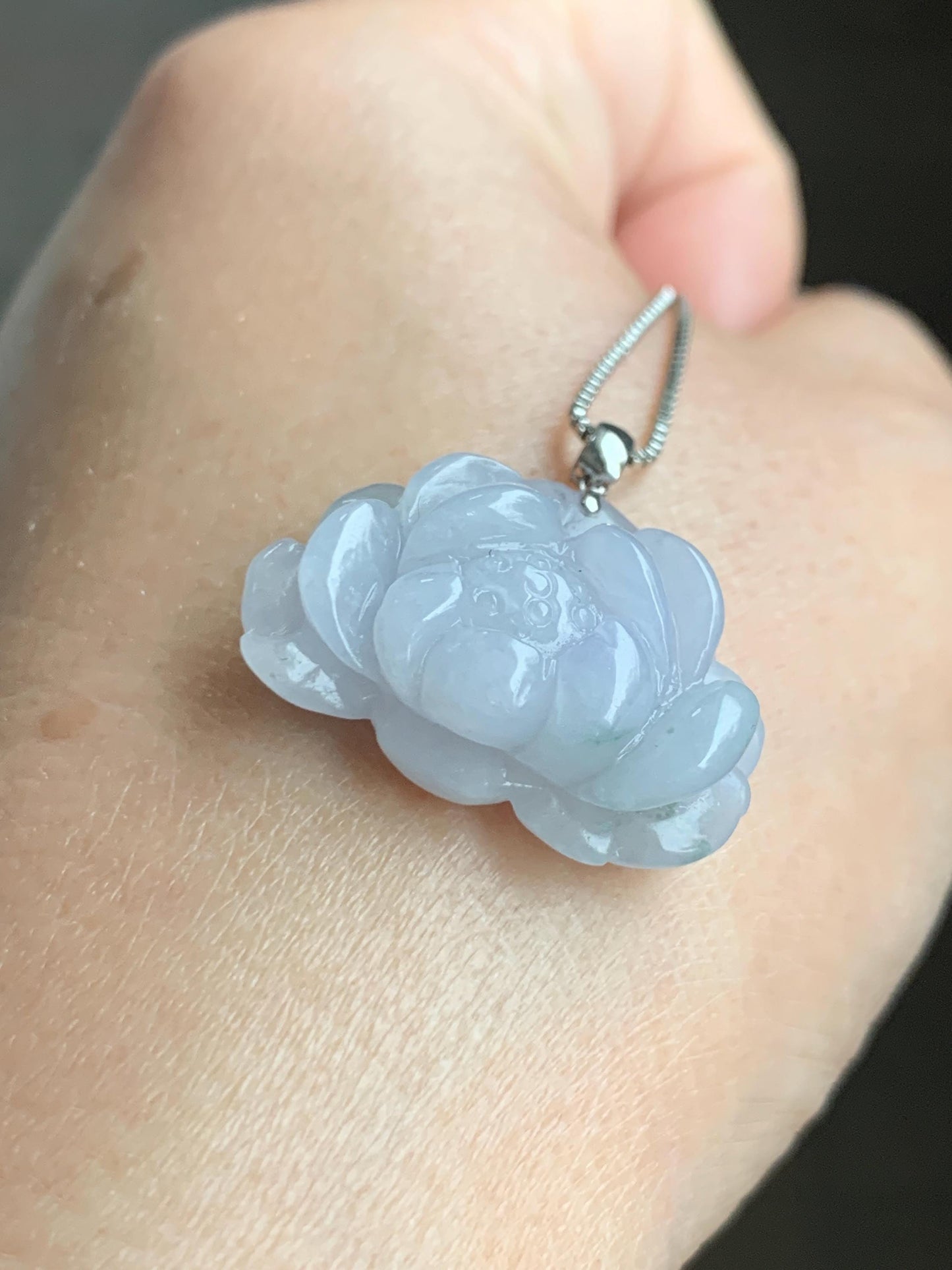 Natural Grade A Icy Translucent Pastel Purple Green Marbled Jade Jadeite Lotus Flower Pendant 18K White Gold 7g 天然冰淡紫飘绿花翡翠莲花镶嵌吊坠 MZL560C