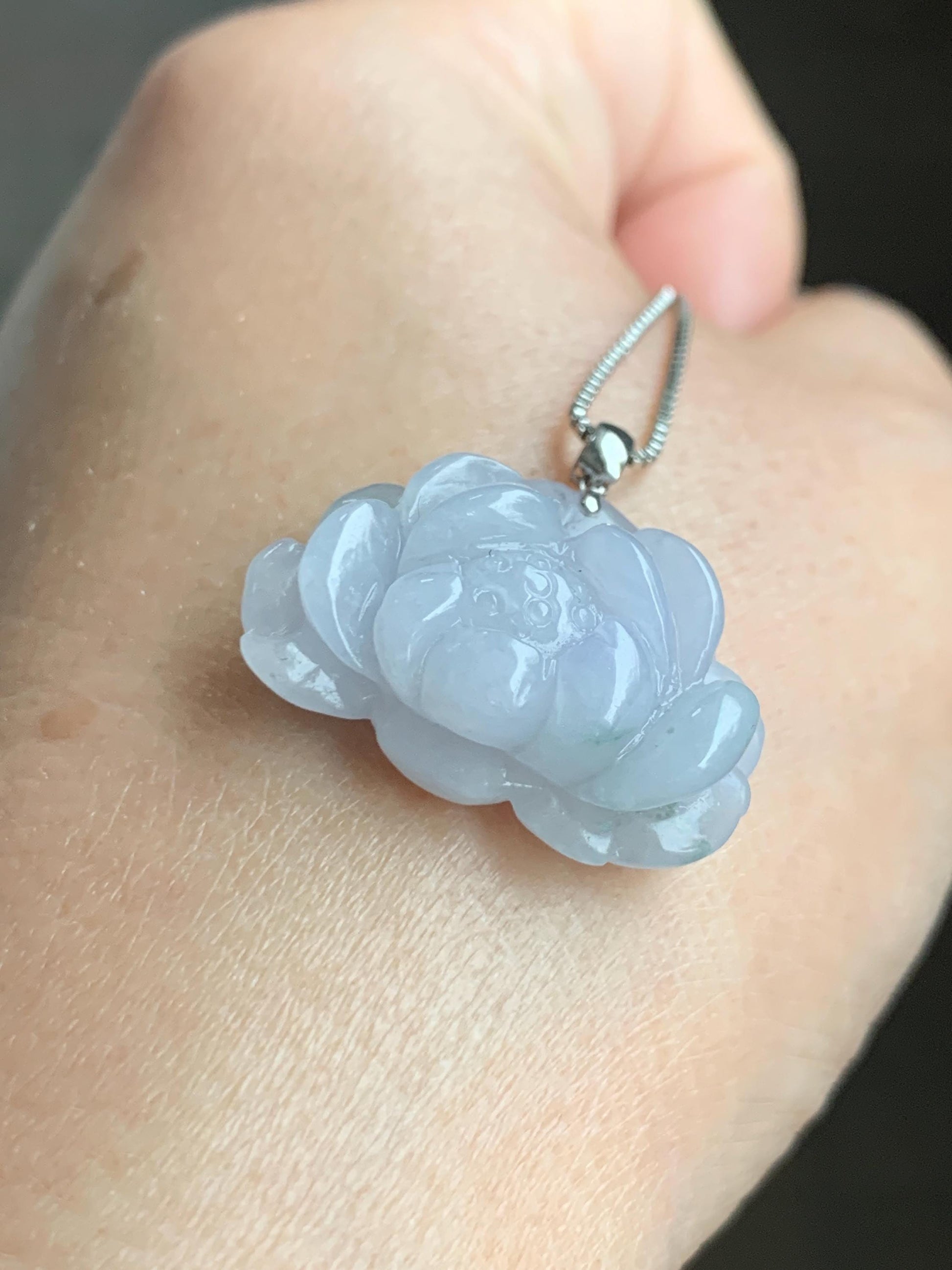 Natural Grade A Icy Translucent Pastel Purple Green Marbled Jade Jadeite Lotus Flower Pendant 18K White Gold 7g 天然冰淡紫飘绿花翡翠莲花镶嵌吊坠 MZL560C