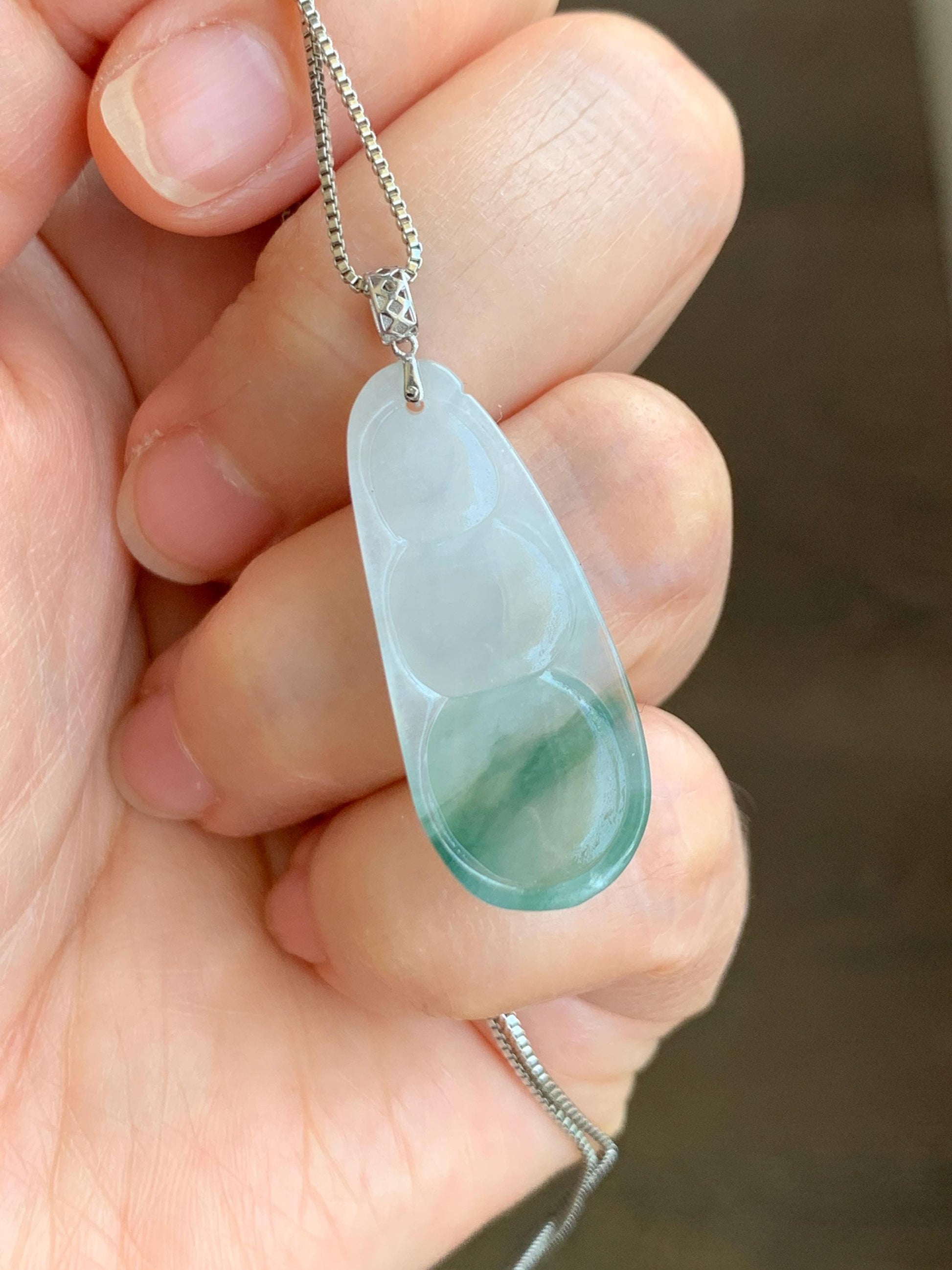 Natural Grade A Icy Translucent Gelatinous Light Green Marbled Jadeite Carved Lucky Peapod Pendant 18K White Gold 5g 天然白冰飘花翡翠福豆镶嵌吊坠 PHFD143