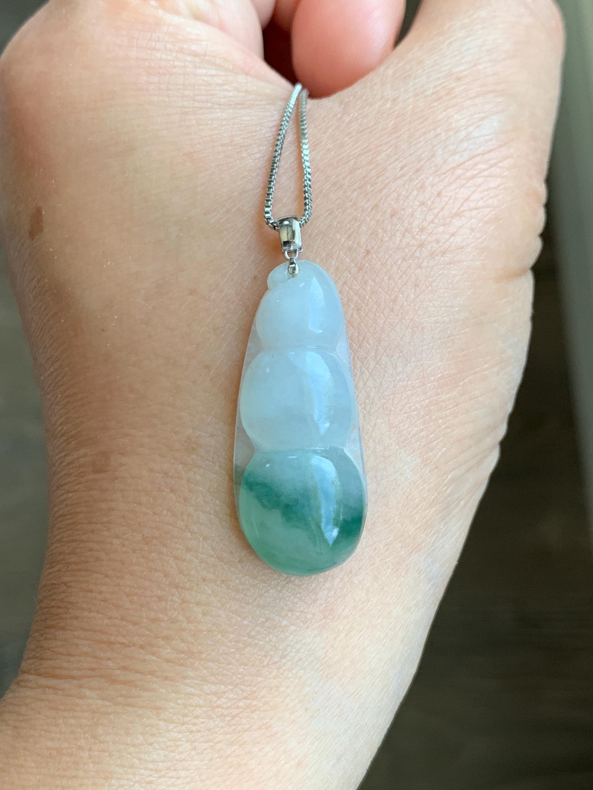 Natural Grade A Icy Translucent Gelatinous Light Green Marbled Jadeite Carved Lucky Peapod Pendant 18K White Gold 5g 天然白冰飘花翡翠福豆镶嵌吊坠 PHFD143