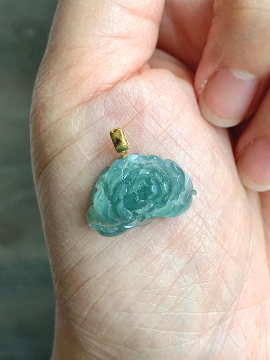 Natural Grade A Guatemalan Icy Translucent Light Teal Green Jade Jadeite Peony Flower Pendant 18K Yellow Gold 3g 天然冰危浅蓝绿翡翠牡丹花吊坠 WDLU275