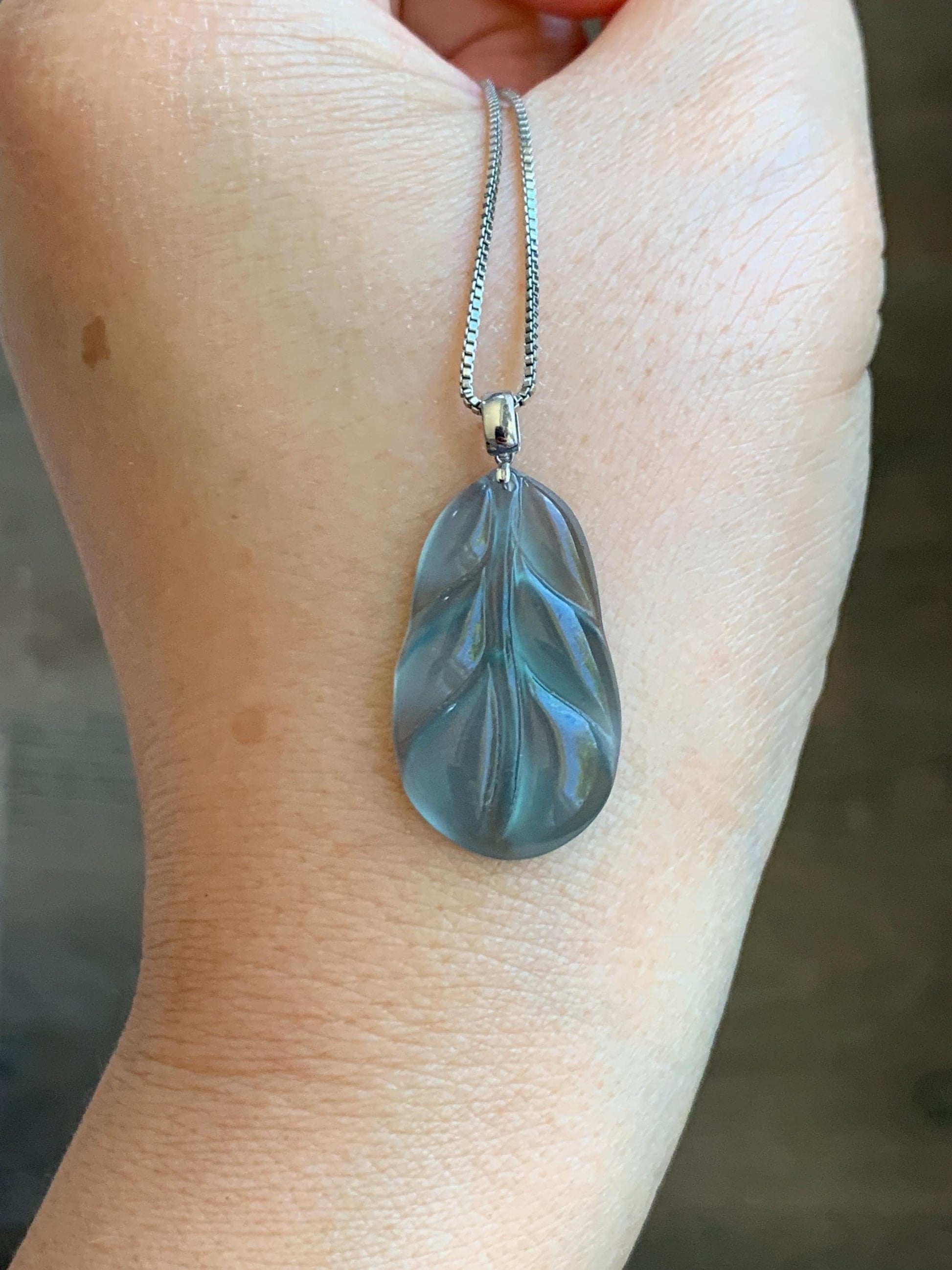Natural Grade A Guatemalan Premium Icy Highly Translucent Teal Blue Jade Jadeite Leaf Pendant 18K White Gold 3g 天然老种高冰危蓝翡翠叶子大业有成吊坠 XKY336A