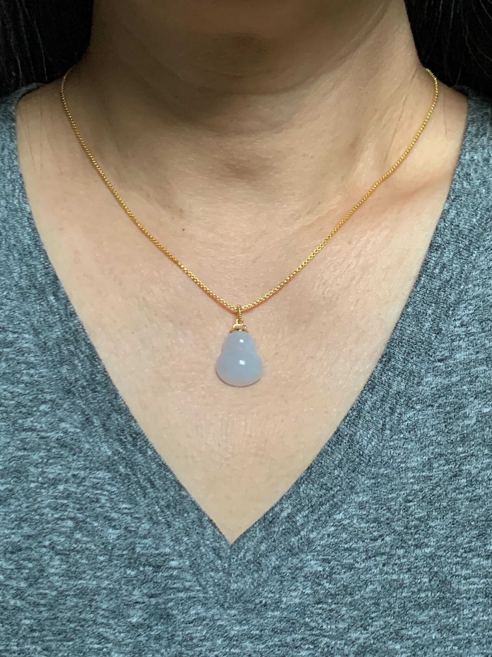 Certified Natural Grade A Icy Translucent Gelatinous Pastel Purple Jadeite Large Gourd Hulu Pendant 14K Yellow Gold 天然老种冰淡紫翡翠葫芦镶嵌吊坠 9452