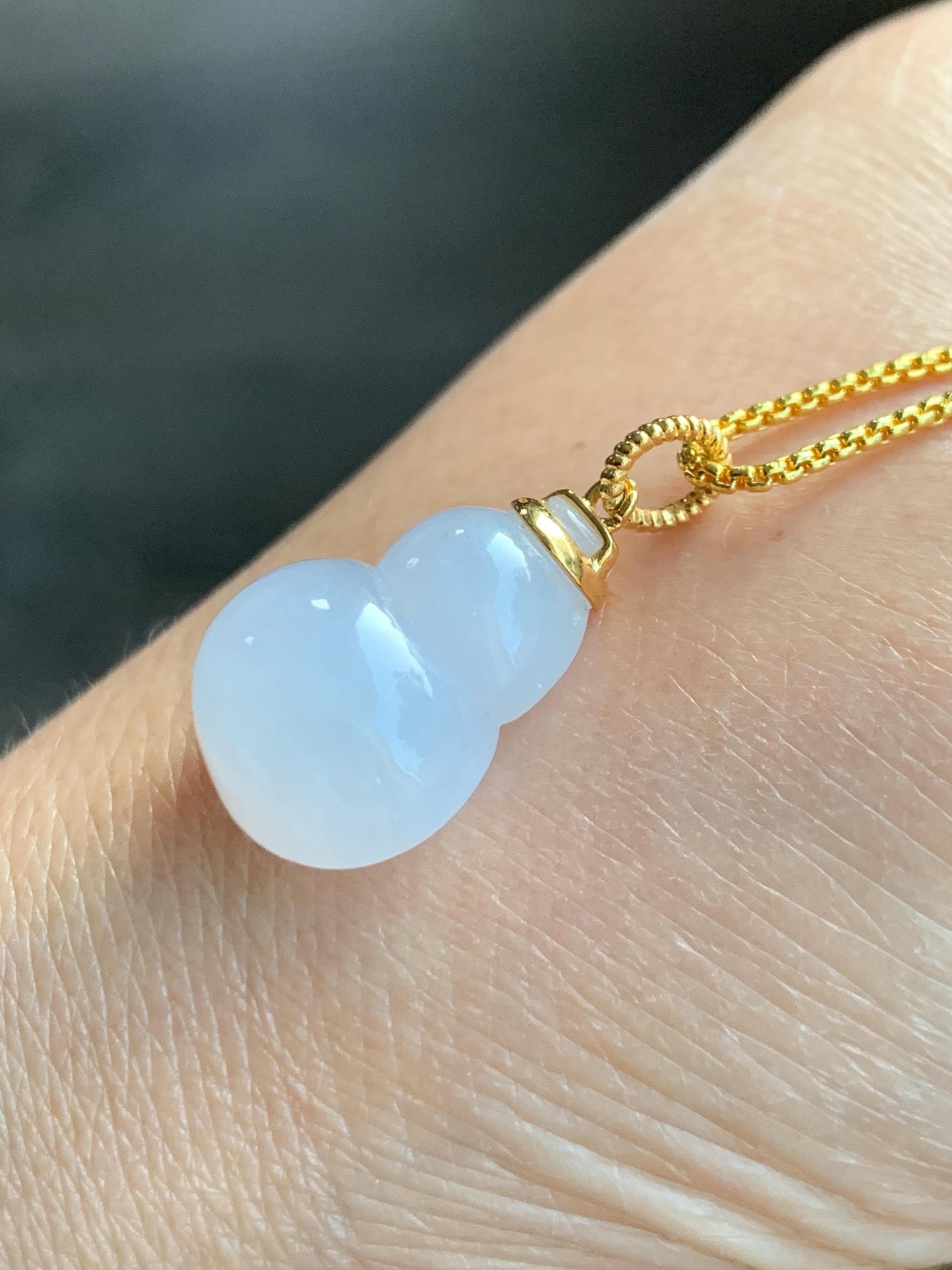 Certified Natural Grade A Icy Translucent Gelatinous Pastel Purple Jadeite Large Gourd Hulu Pendant 14K Yellow Gold 天然老种冰淡紫翡翠葫芦镶嵌吊坠 9452