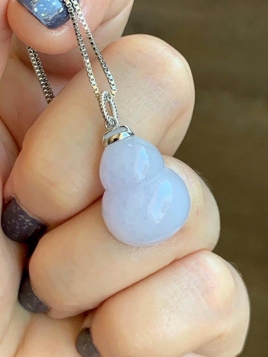 Certified Natural Grade A Icy Translucent Gelatinous Pastel Purple Jadeite Large Gourd Hulu Pendant 14K White Gold 天然老种冰淡紫翡翠葫芦镶嵌吊坠 9433