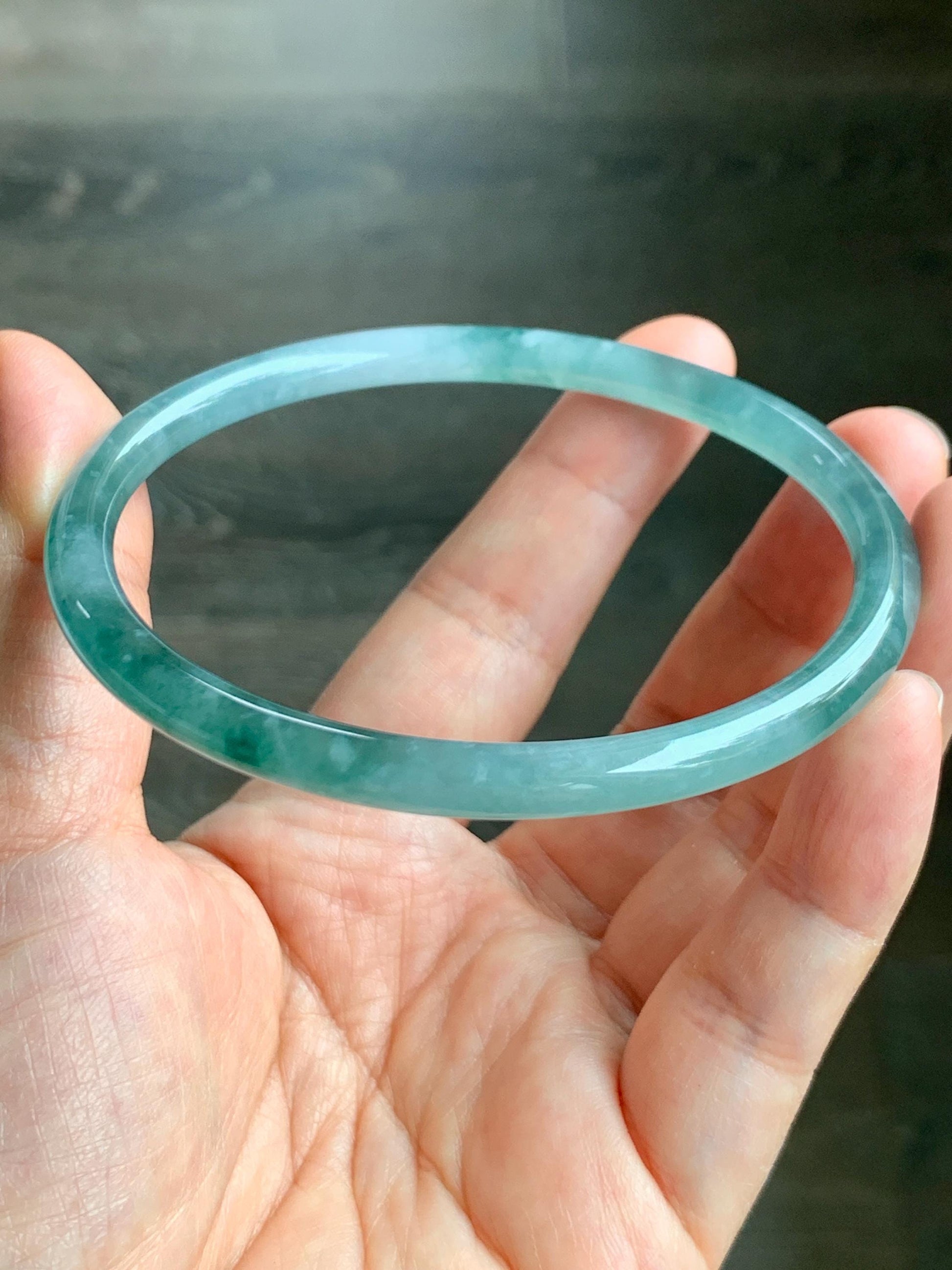 Certified Natural Grade A Guatemalan Icy Highly Translucent Light Green Jade Jadeite Slim Bangle 68.1mm 8.4” 22.38 天然冰胶危晴绿翡翠细圆条手镯 8771