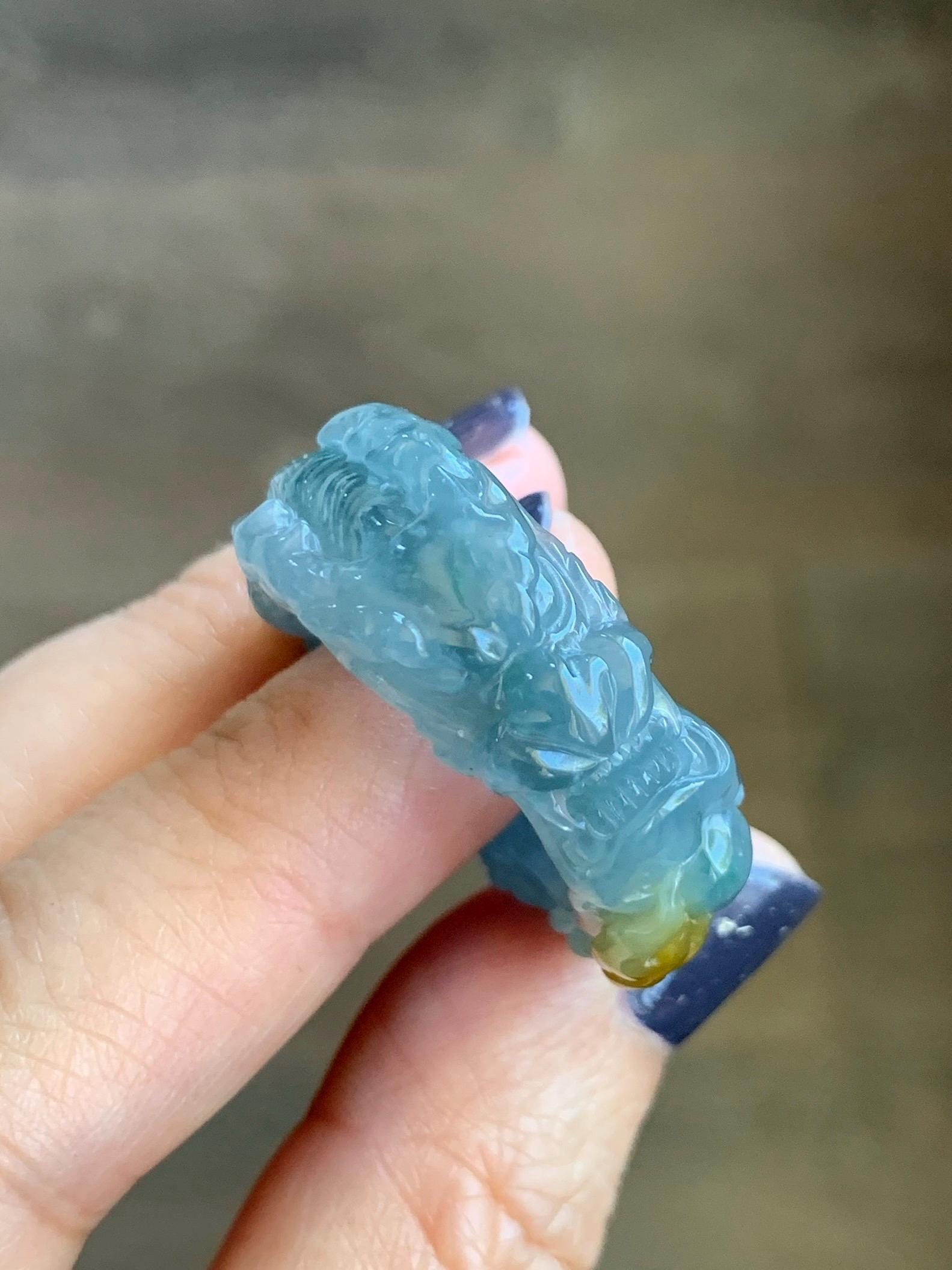 Natural Grade A Guatemalan Icy Translucent Teal Blue Yellow Marbled Jadeite Carved Dragon Band Ring size 11 US 天然冰胶危浅蓝飘黄翡翠盘龙戒圈戒指扳指 TSW563A