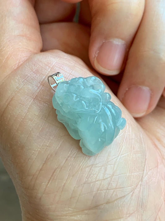 Natural Grade A Icy Translucent Gelatinous Pastel Blue Jade Jadeite Carved Pixiu Pendant 18K White Gold 8g 天然老种冰胶淡蓝翡翠貔貅吊坠 MTL248W