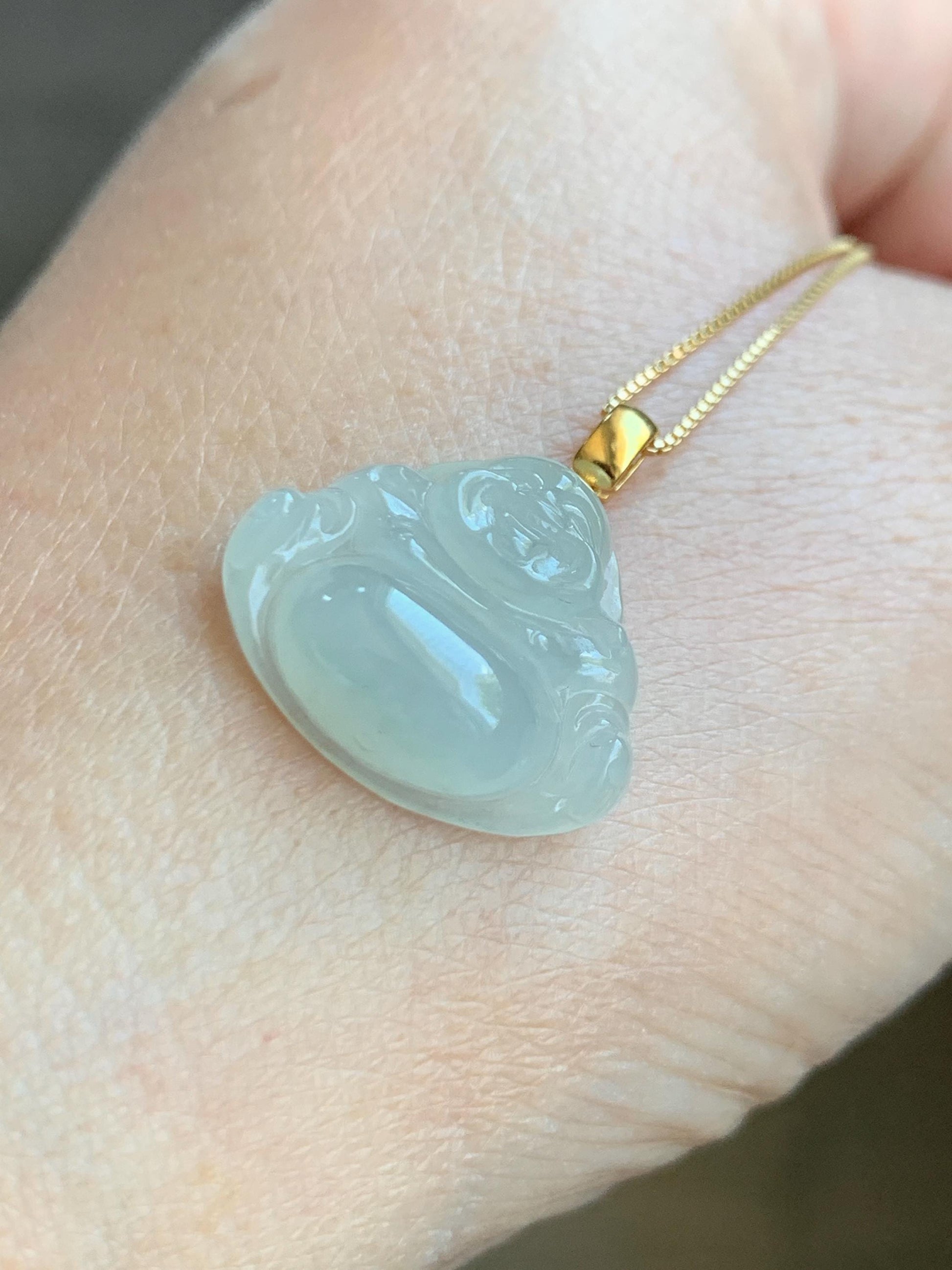 Natural Grade A Icy Translucent Beige Jade Jadeite Carved Buddha Petite Pendant 18K Yellow Gold 天然冰糖黄翡翠小佛公镶嵌吊坠 MTH150B