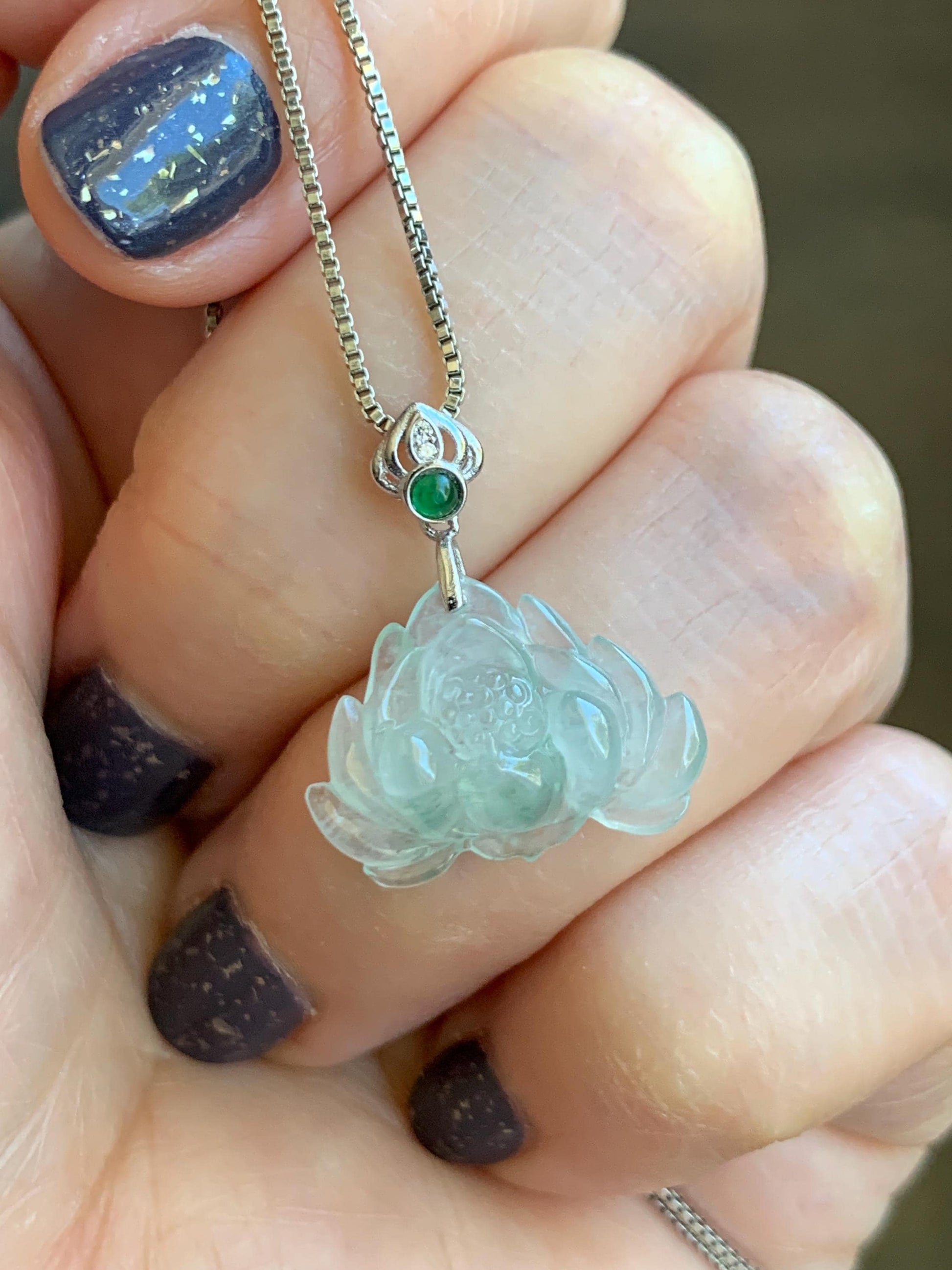 Natural Grade A Icy Highly Translucent Light Green Marbled Jade Jadeite Lotus Flower Petite Pendant Sterling Silver 天然冰晴飘花翡翠迷你莲花镶嵌吊坠 QPM165