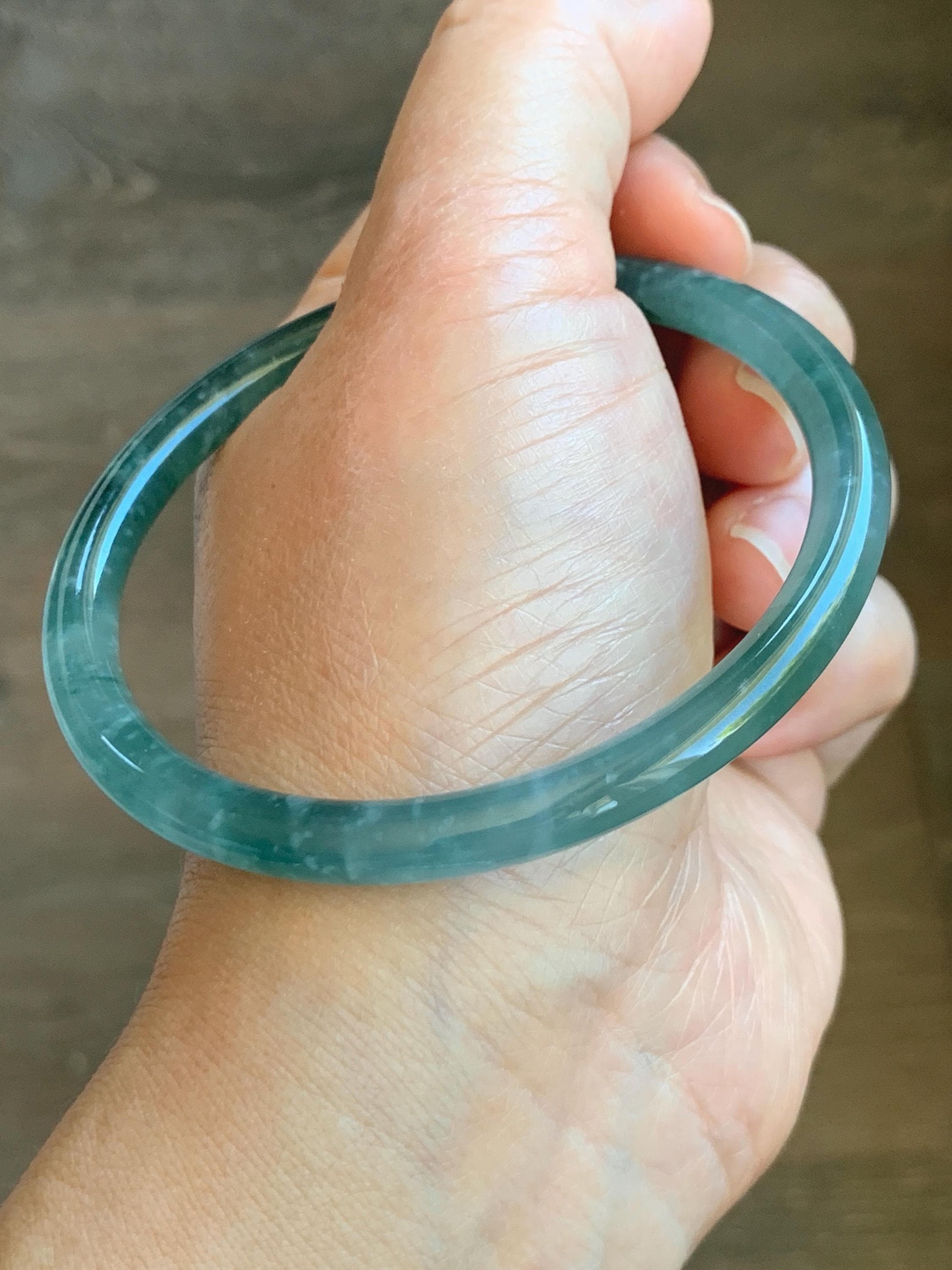 Certified Natural Grade A Guatemalan Icy Highly Translucent Light Green Jade Jadeite Slim Bangle 61.9mm 7.65” 22g 天然冰胶危晴绿翡翠细圆条手镯 8809