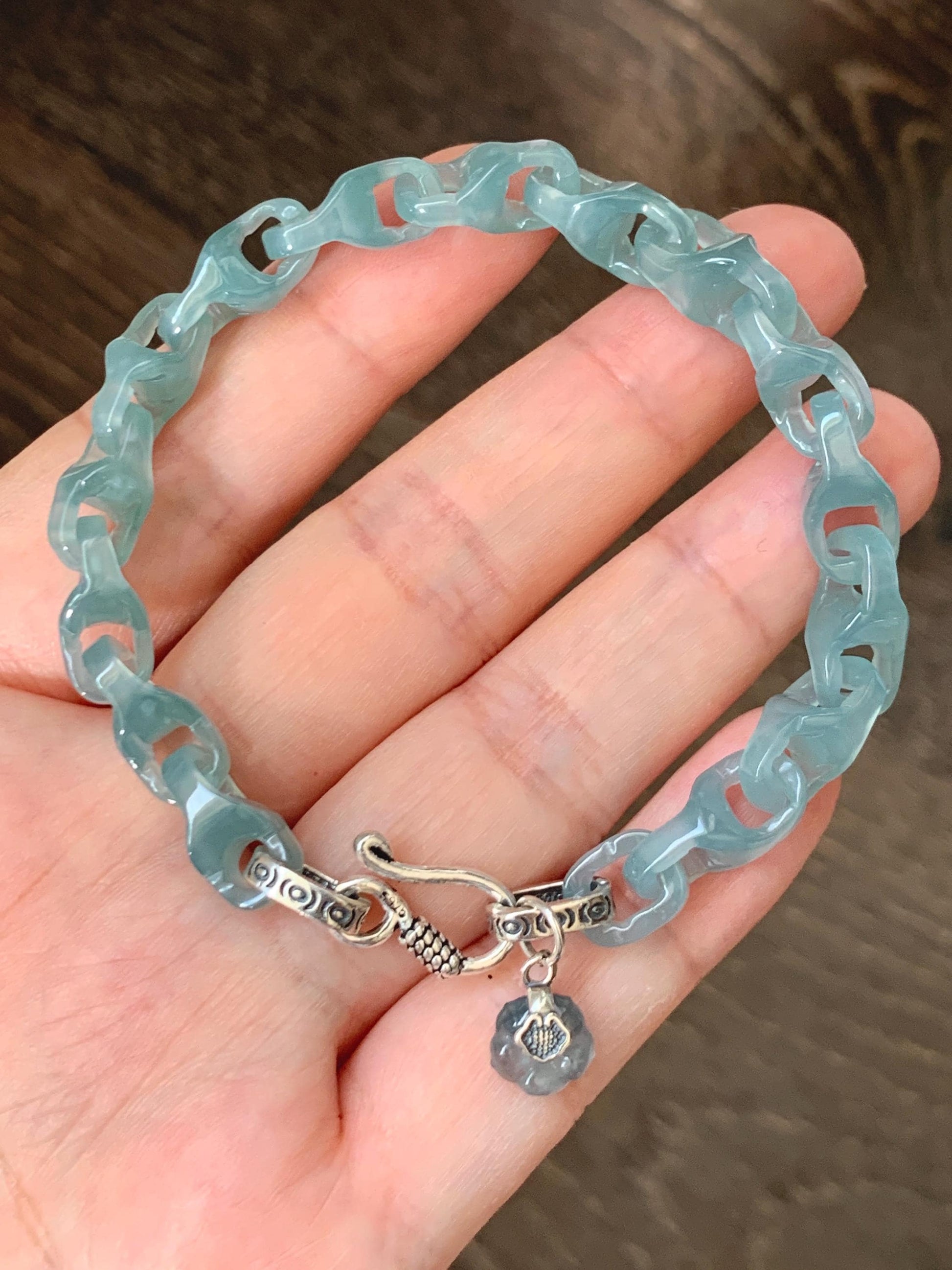 Natural Guatemalan Icy Teal Jade Jadeite Carved Interlocking Dragon Bone Chain Bracelet Sterling Silver Adjustable 天然冰胶危起光翡翠龙骨链 QWL550