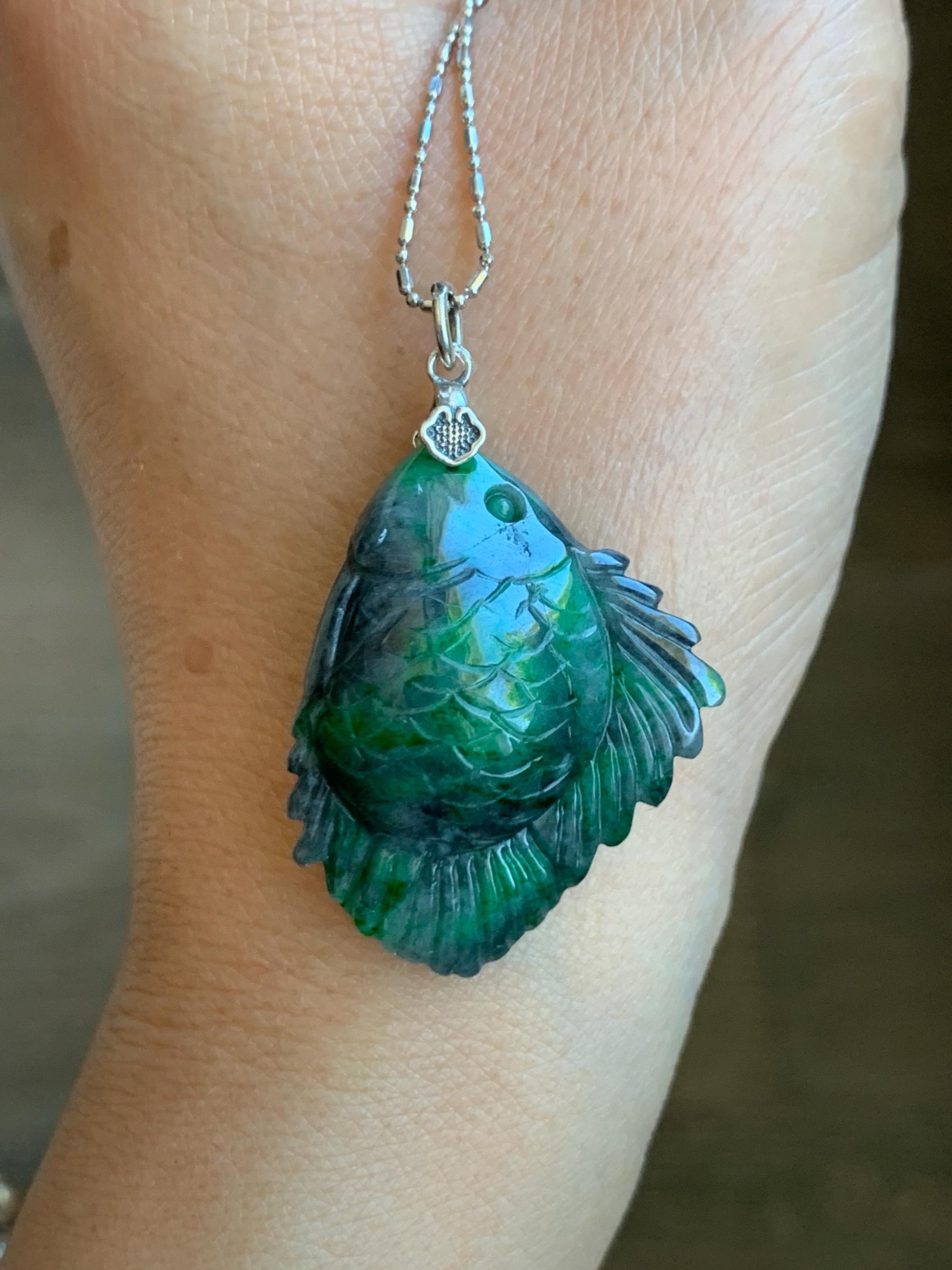 Natural Grade A Green Jadeite Fish Pendant Sterling Silver Bail Vibrant Green Wuji Marbled Carved Jade Icy Translucent 天然辣绿乌鸡飘花翡翠鱼吊坠 MLW220A