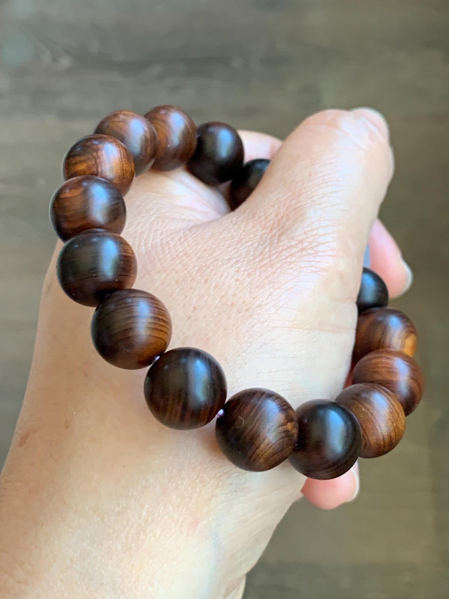 Natural Grade A Icy Translucent Wuji Jade Jadeite Carved Turtle Shell Wood Beads Beaded Bracelet 7.25” 22g 天然冰胶乌鸡翡翠龟壳富甲天下木珠手串 FJZ-B