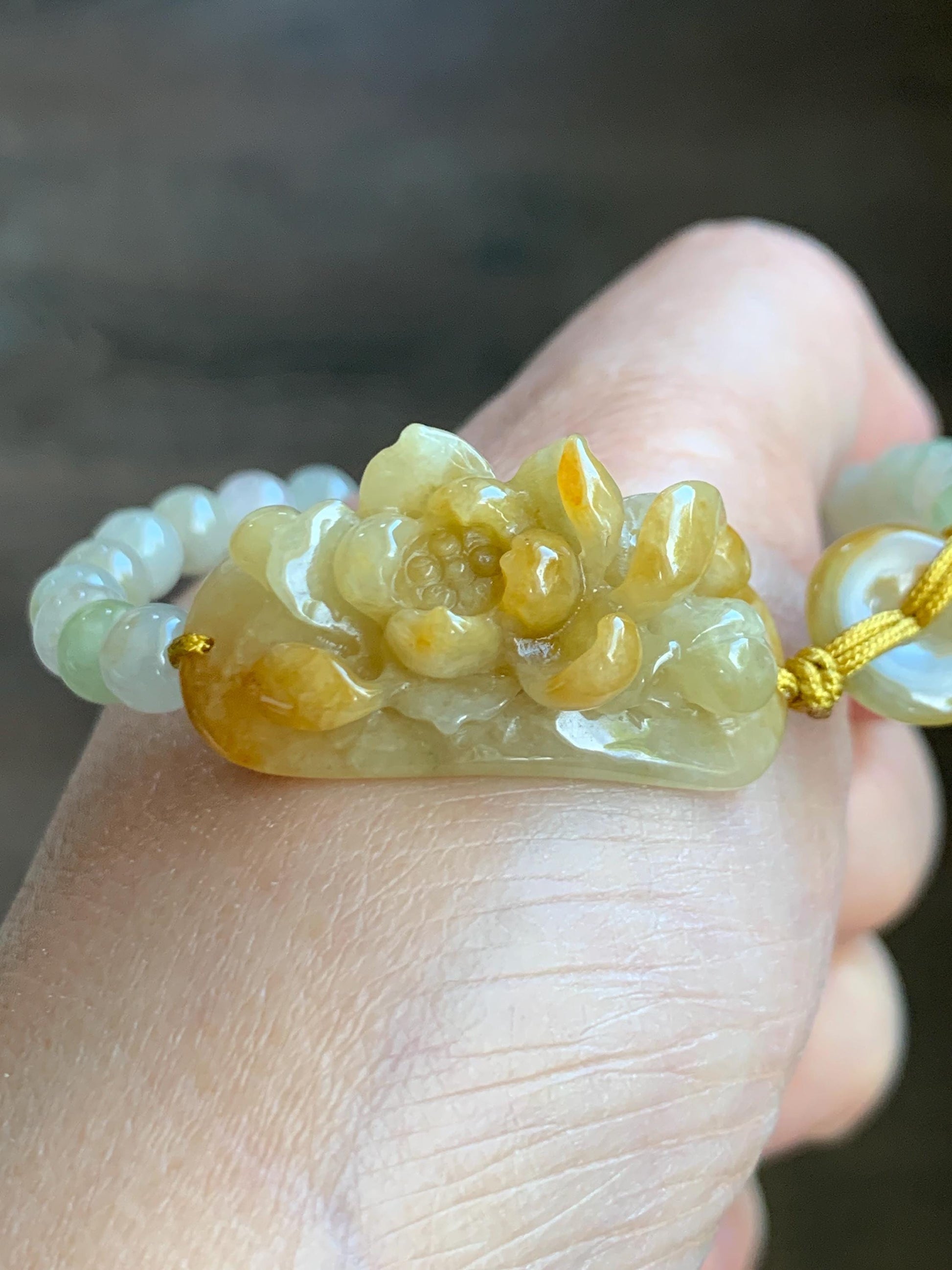 Natural Grade A Icy Translucent Vibrant Yellow Jade Jadeite Carved Lotus Flower Cuff Beaded Bracelet 7” 16g 天然冰黄翡翠莲花圆珠手串 MHL278