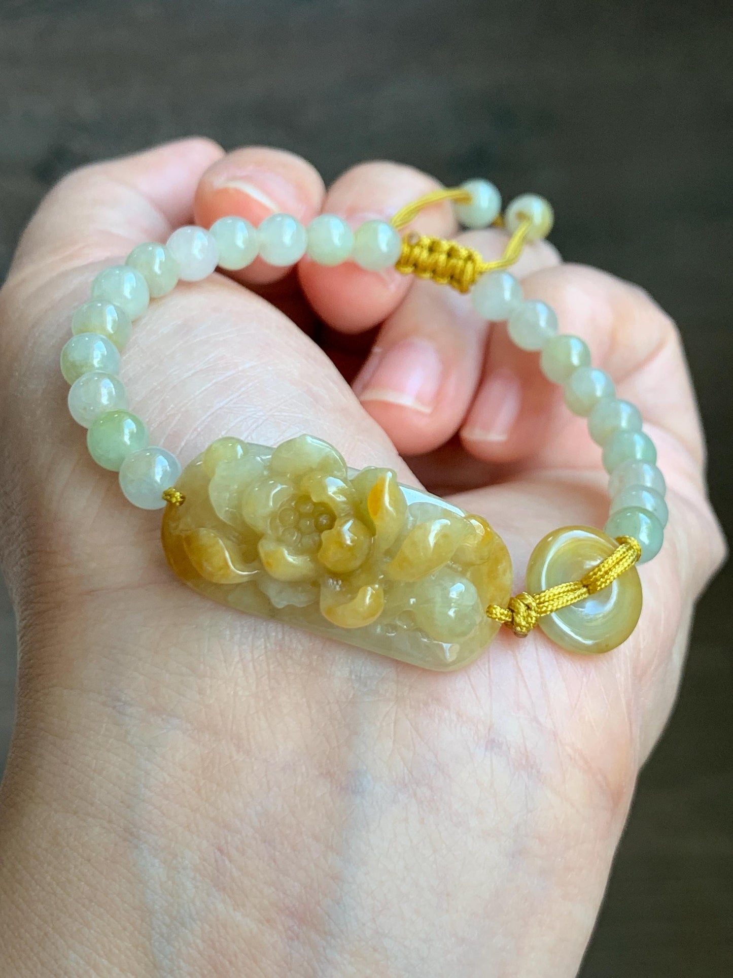 Natural Grade A Icy Translucent Vibrant Yellow Jade Jadeite Carved Lotus Flower Cuff Beaded Bracelet 7” 16g 天然冰黄翡翠莲花圆珠手串 MHL278