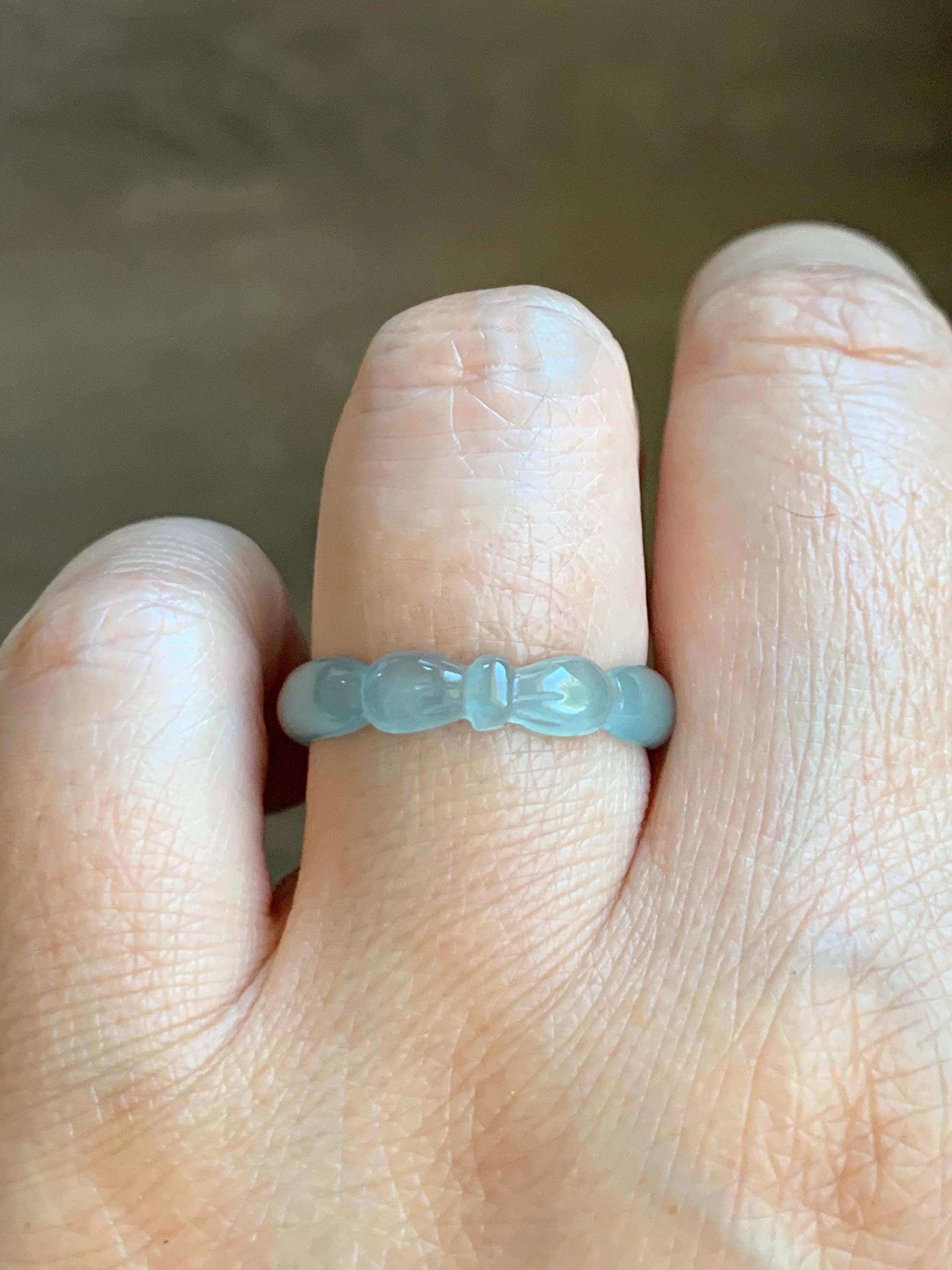 Natural Grade A Guatemalan Icy Highly Translucent Pastel Teal Jade Jadeite Carved Bow Band Ring Size 8.75 US 天然冰危起光浅蓝翡翠蝴蝶结戒圈 WHD55C