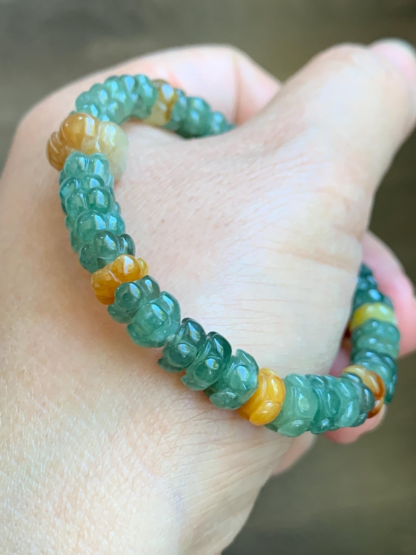 Natural Grade A Icy Translucent Spinach Green Yellow Jade Jadeite Carved Lotus Flower beads Beaded Bracelet 6.75” 天然冰胶菠菜绿翡翠黄翡莲花珠手串 MLL374