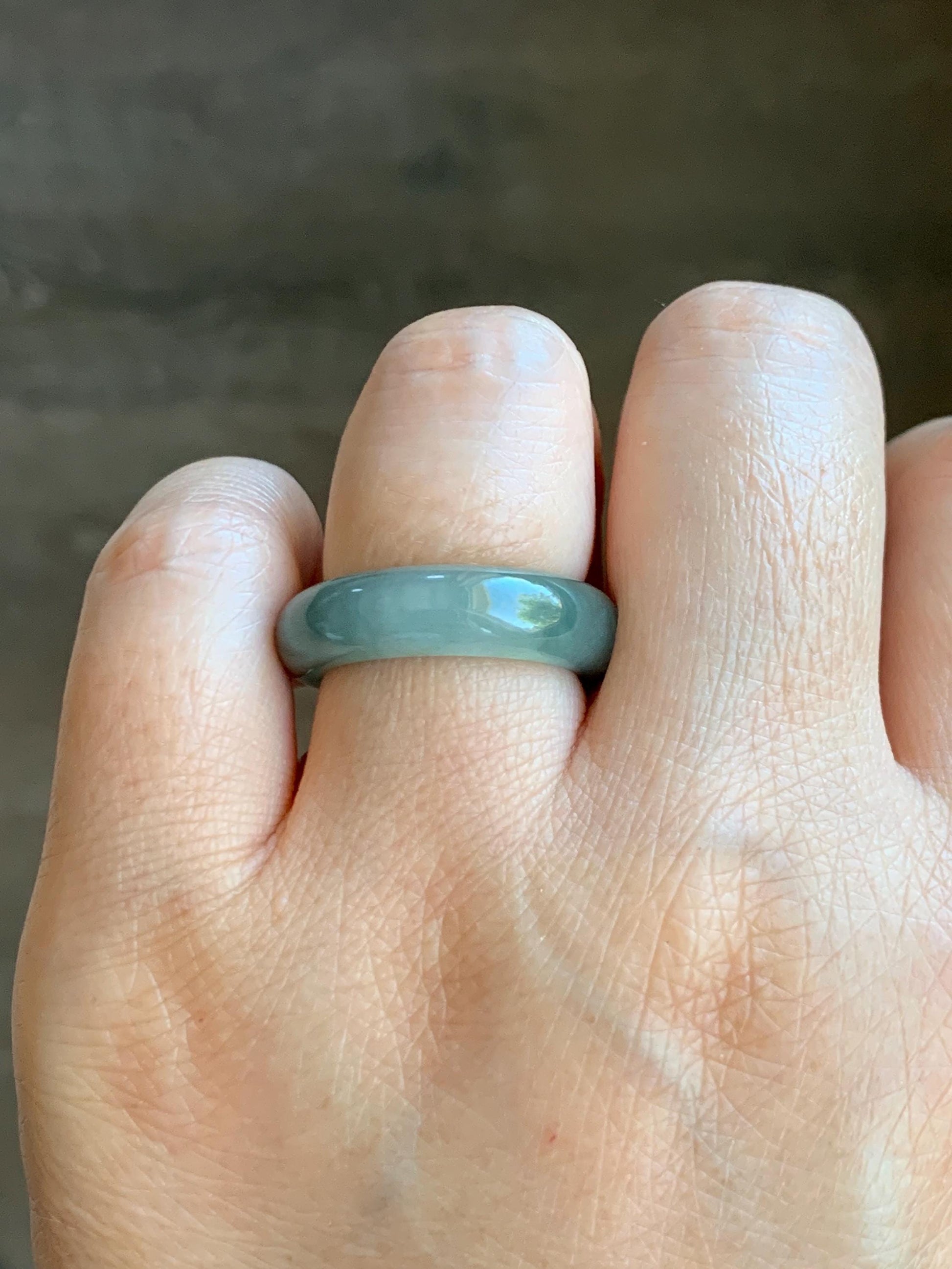 Certified Natural Grade A Icy Translucent Gelatinous Old Mine Green Marbled Jade Jadeite Band Ring Size 7.75 US 4.28g 天然冰胶浅绿飘花翡翠戒圈 8730