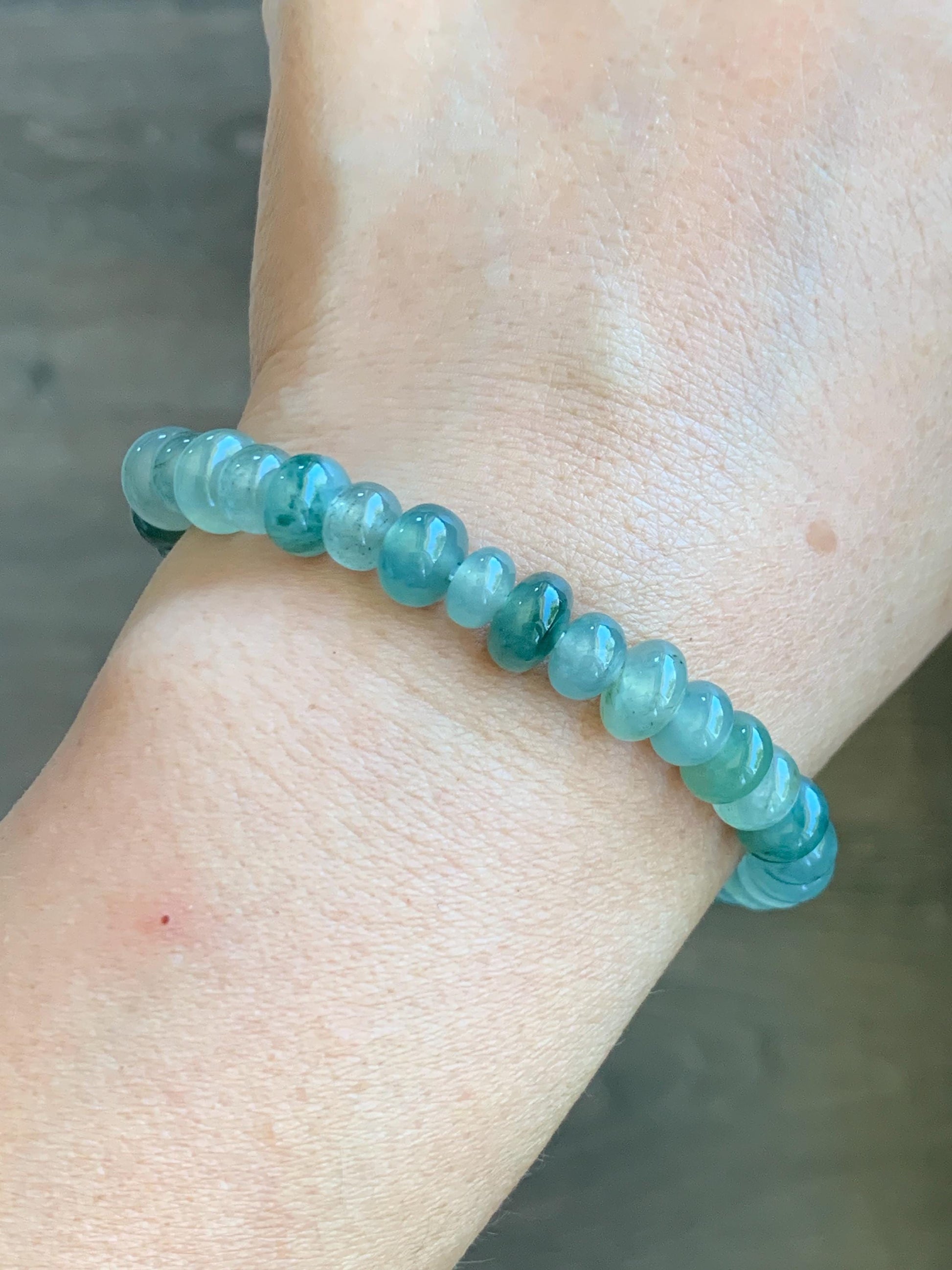 Natural Grade A Icy Highly Translucent Gelatinous Multicolored Light Green Jade Jadeite Drum Beads Beaded Bracelet 7" 天然冰透浅多宝翡翠鼓珠手串 DBL538B