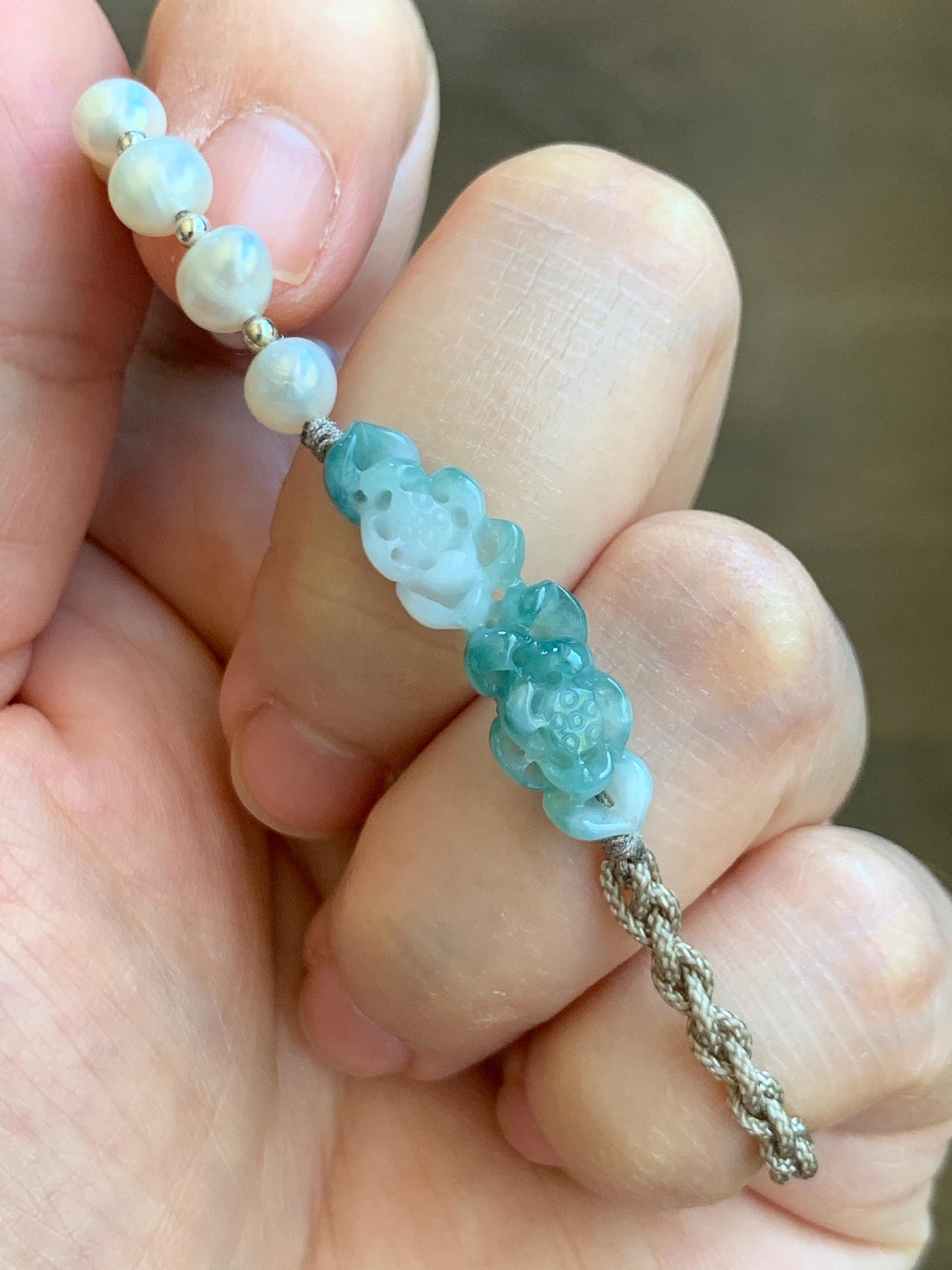 Natural Grade A Icy Translucent White Green Marbled Jadeite Double Lotus Flower Freshwater Pearls Rope Bracelet 7" 天然白冰飘绿花翡翠双莲花珍珠手绳 SLH130B