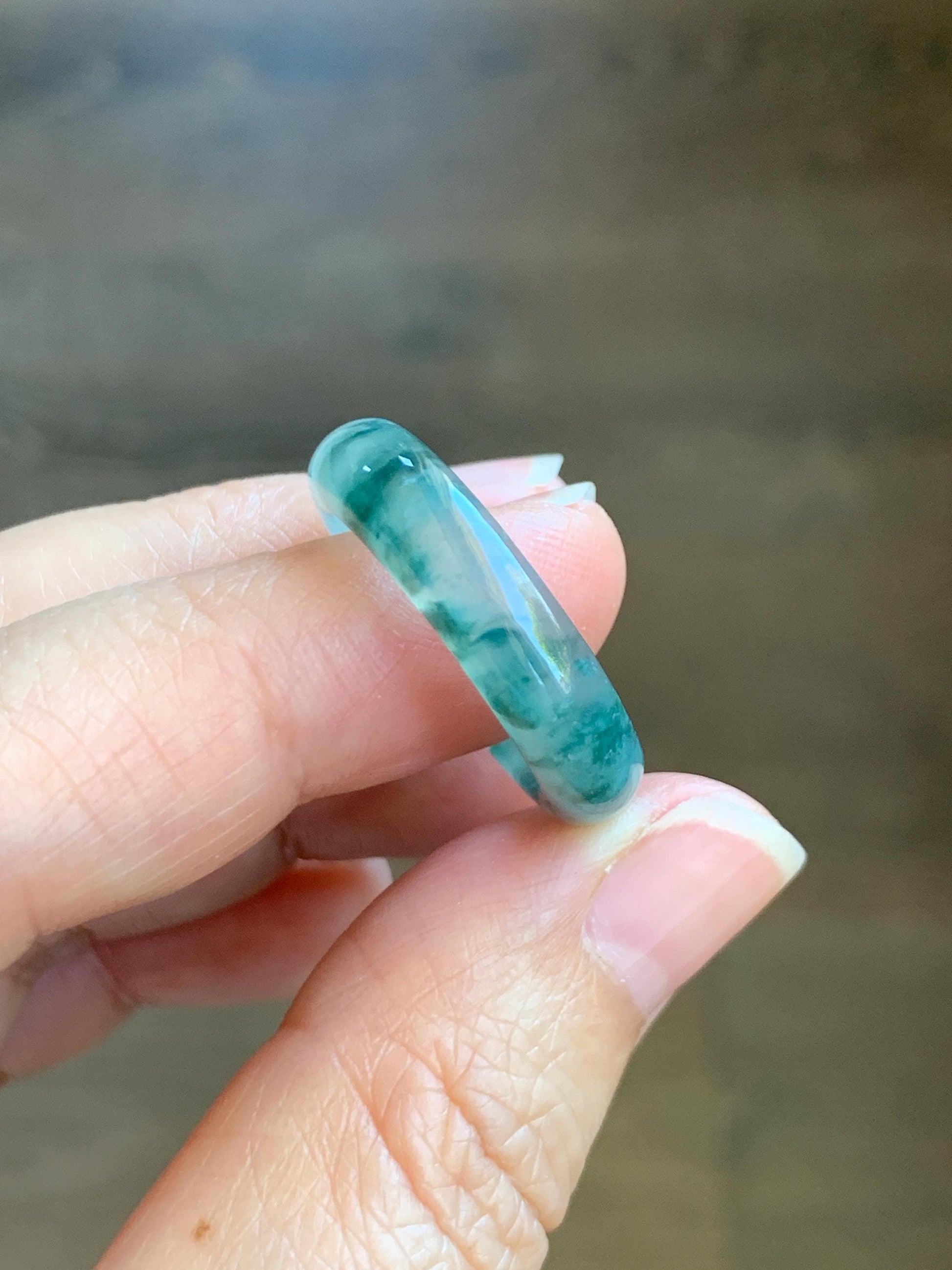 Certified Natural Grade A Icy Translucent Gelatinous Old Mine Green Marbled Jade Jadeite Band Ring Size 9 US 4.17g 天然冰胶浅绿飘花翡翠戒圈 8747