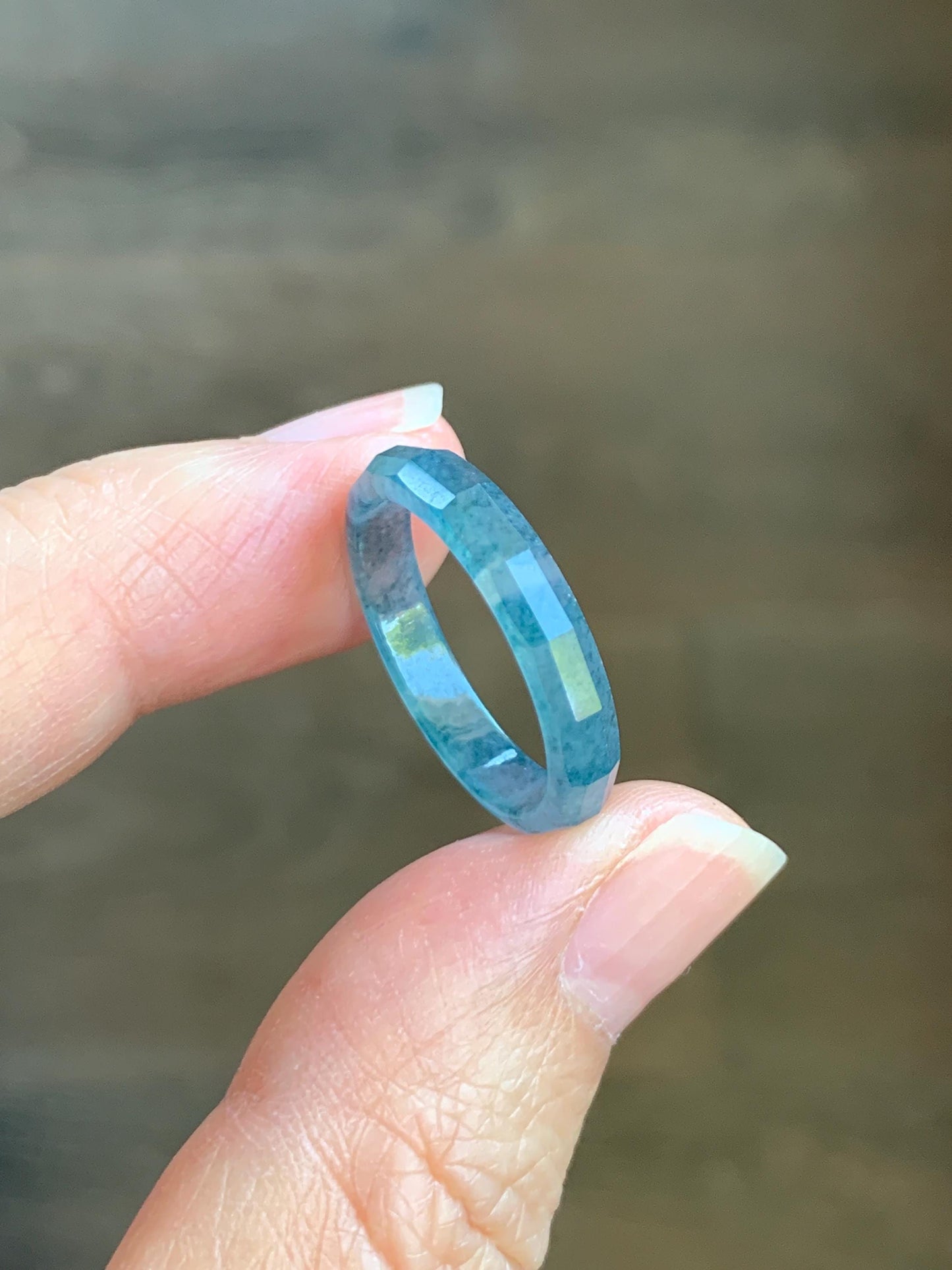 Natural Grade A Guatemalan Icy Highly Translucent Aegean Blue Jade Jadeite Faceted Band Ring Size 7.75 US 天然冰危牛仔蓝起光翡翠切割面戒圈 QGM80-C