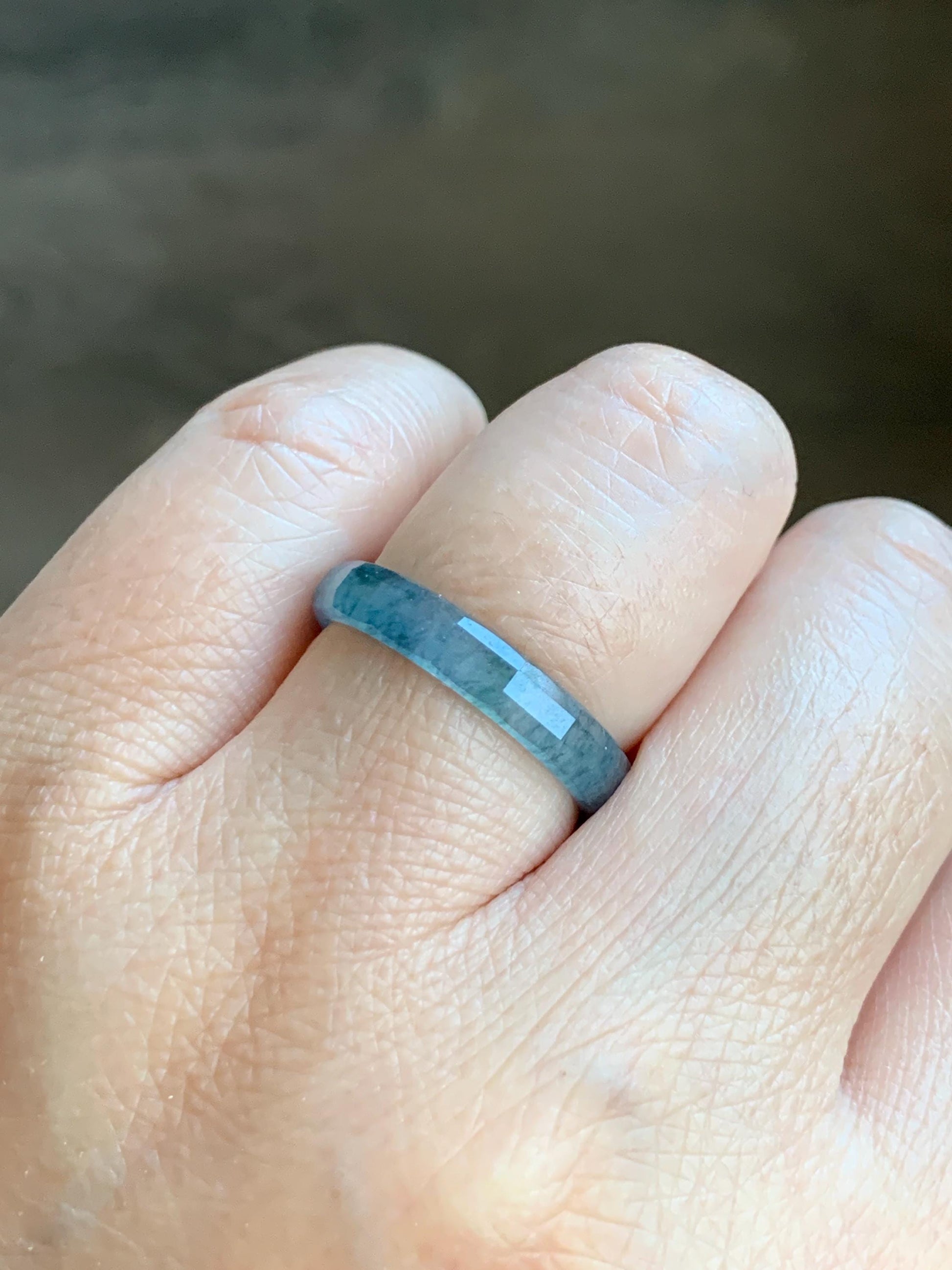 Natural Grade A Guatemalan Icy Highly Translucent Aegean Blue Jade Jadeite Faceted Band Ring Size 7.75 US 天然冰危牛仔蓝起光翡翠切割面戒圈 QGM80-C