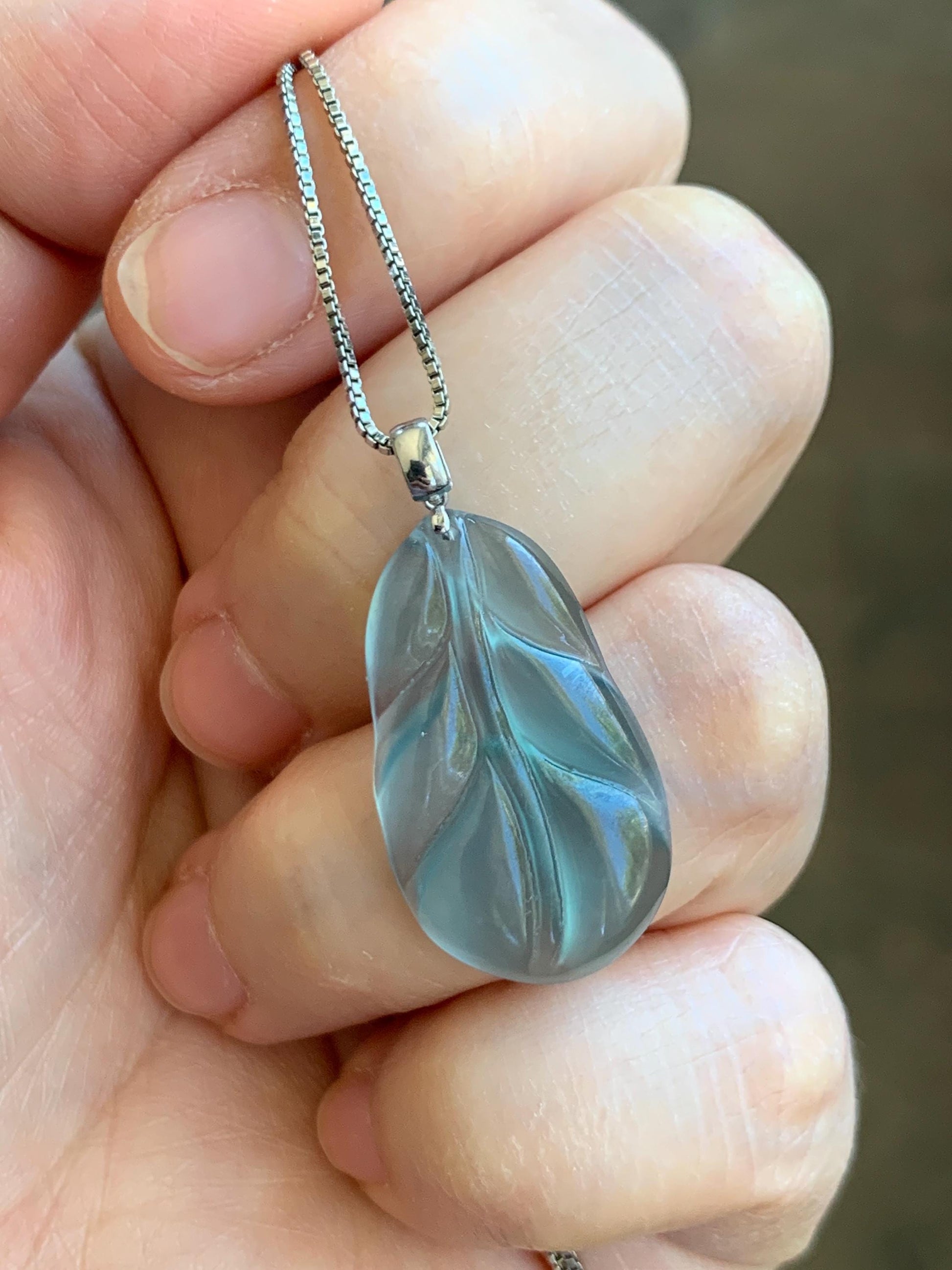 Natural Grade A Guatemalan Premium Icy Highly Translucent Teal Blue Jade Jadeite Leaf Pendant 18K White Gold 3g 天然老种高冰危蓝翡翠叶子大业有成吊坠 XKY336A