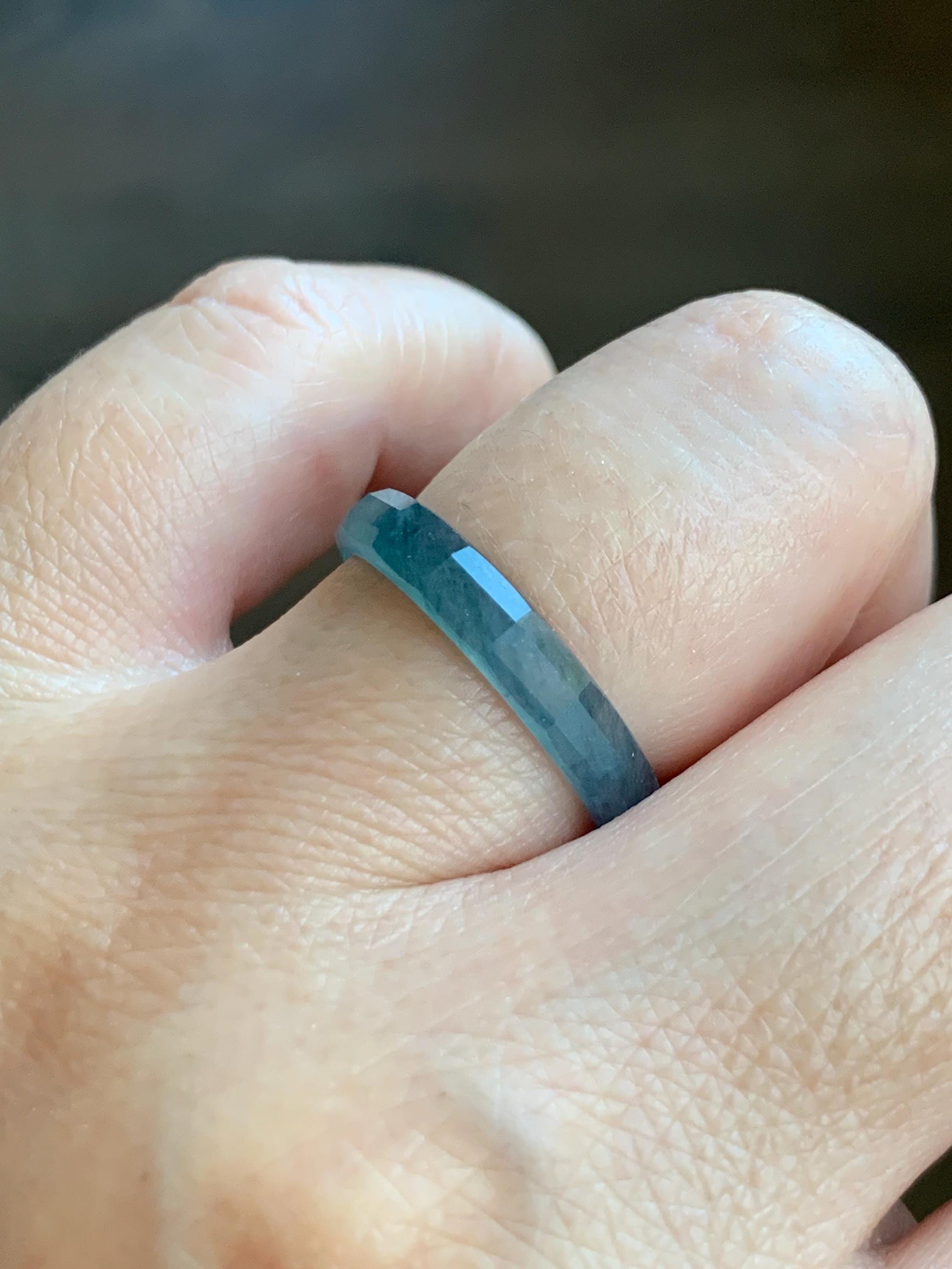 Natural Grade A Guatemalan Icy Highly Translucent Aegean Blue Jade Jadeite Faceted Band Ring Size 7.75 US 天然冰危牛仔蓝起光翡翠切割面戒圈 QGM80-A