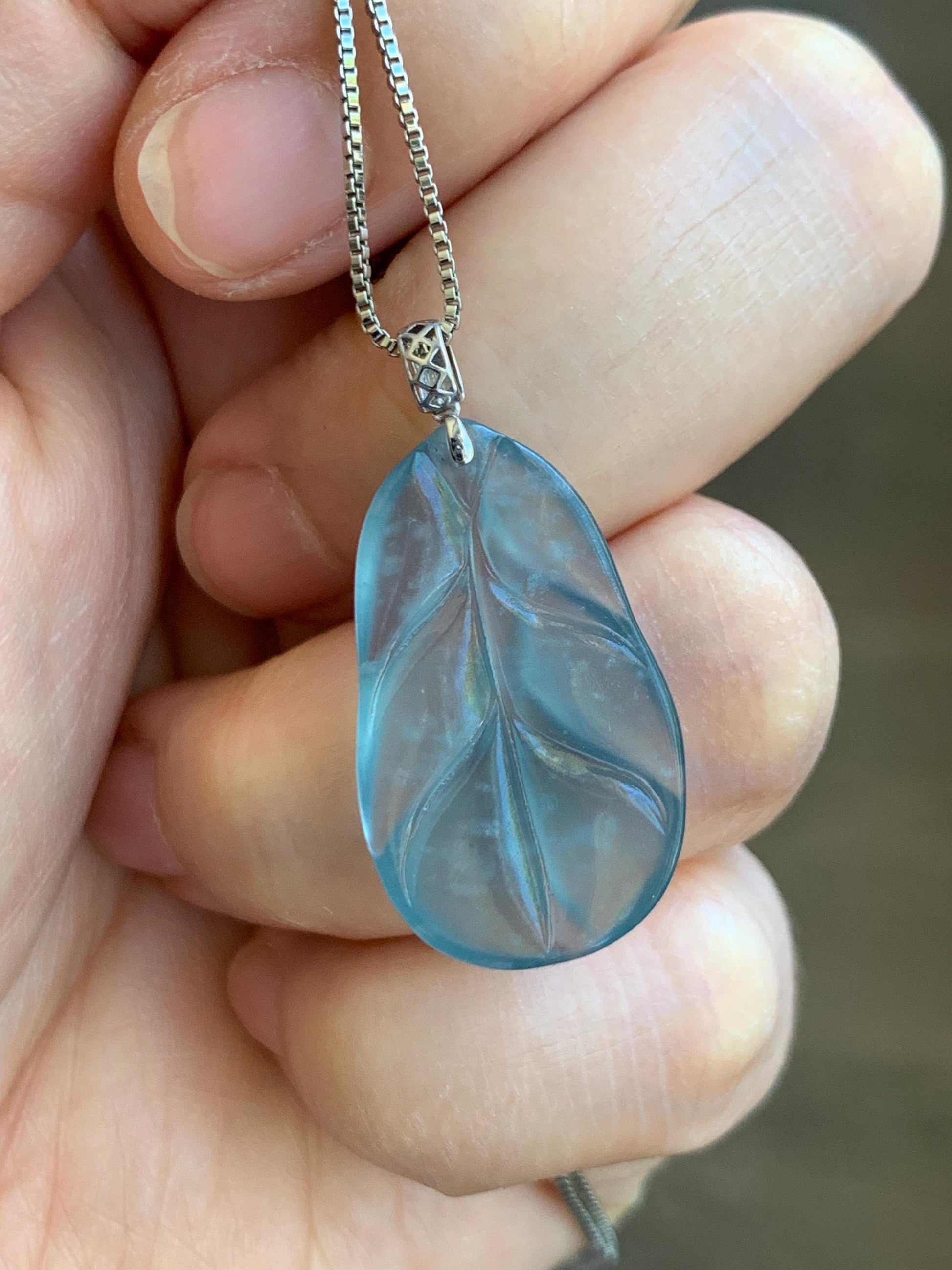 Natural Grade A Guatemalan Premium Icy Highly Translucent Teal Blue Jade Jadeite Leaf Pendant 18K White Gold 3g 天然老种高冰危蓝翡翠叶子大业有成吊坠 XKY336B