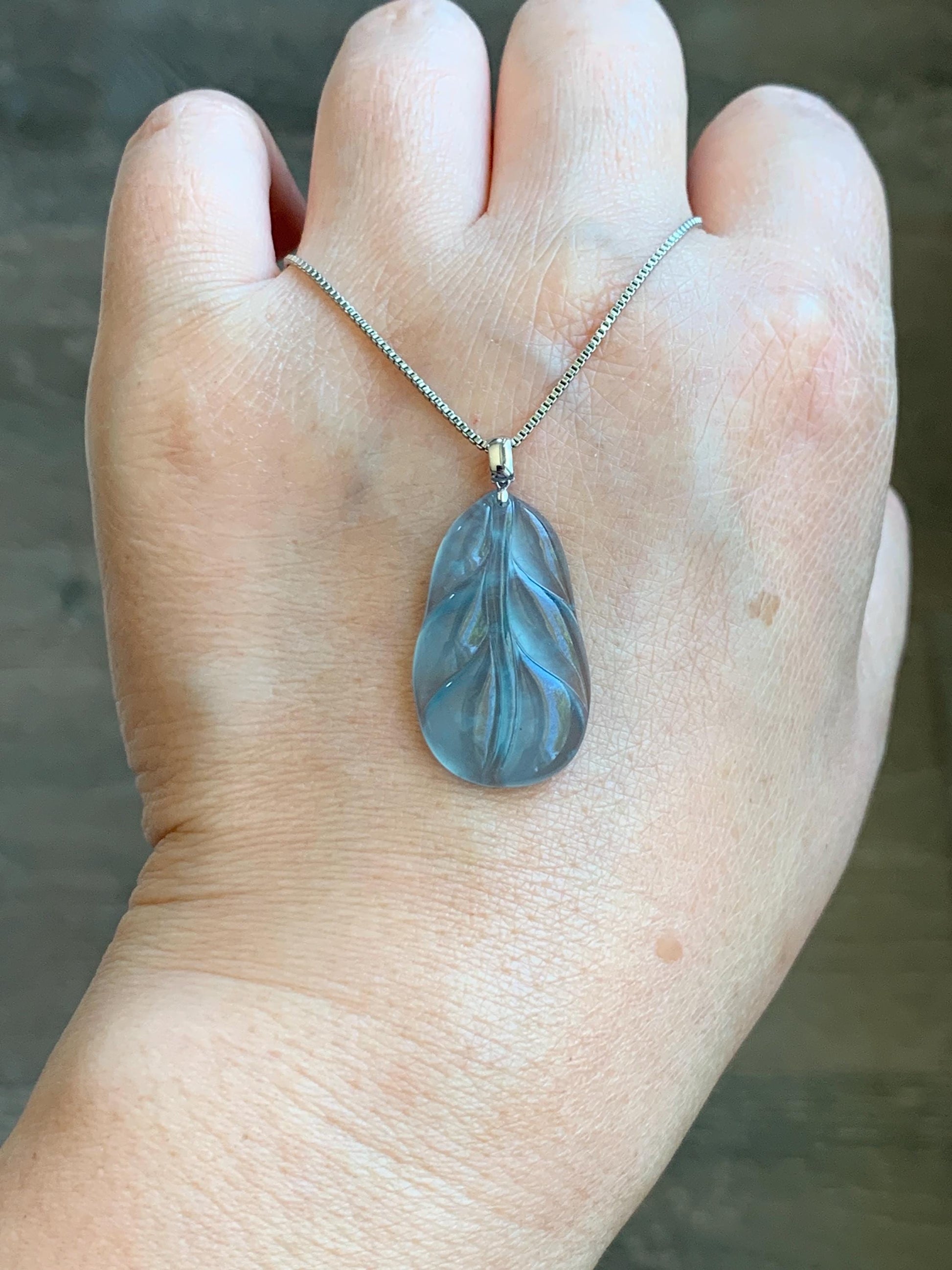 Natural Grade A Guatemalan Premium Icy Highly Translucent Teal Blue Jade Jadeite Leaf Pendant 18K White Gold 3g 天然老种高冰危蓝翡翠叶子大业有成吊坠 XKY336B