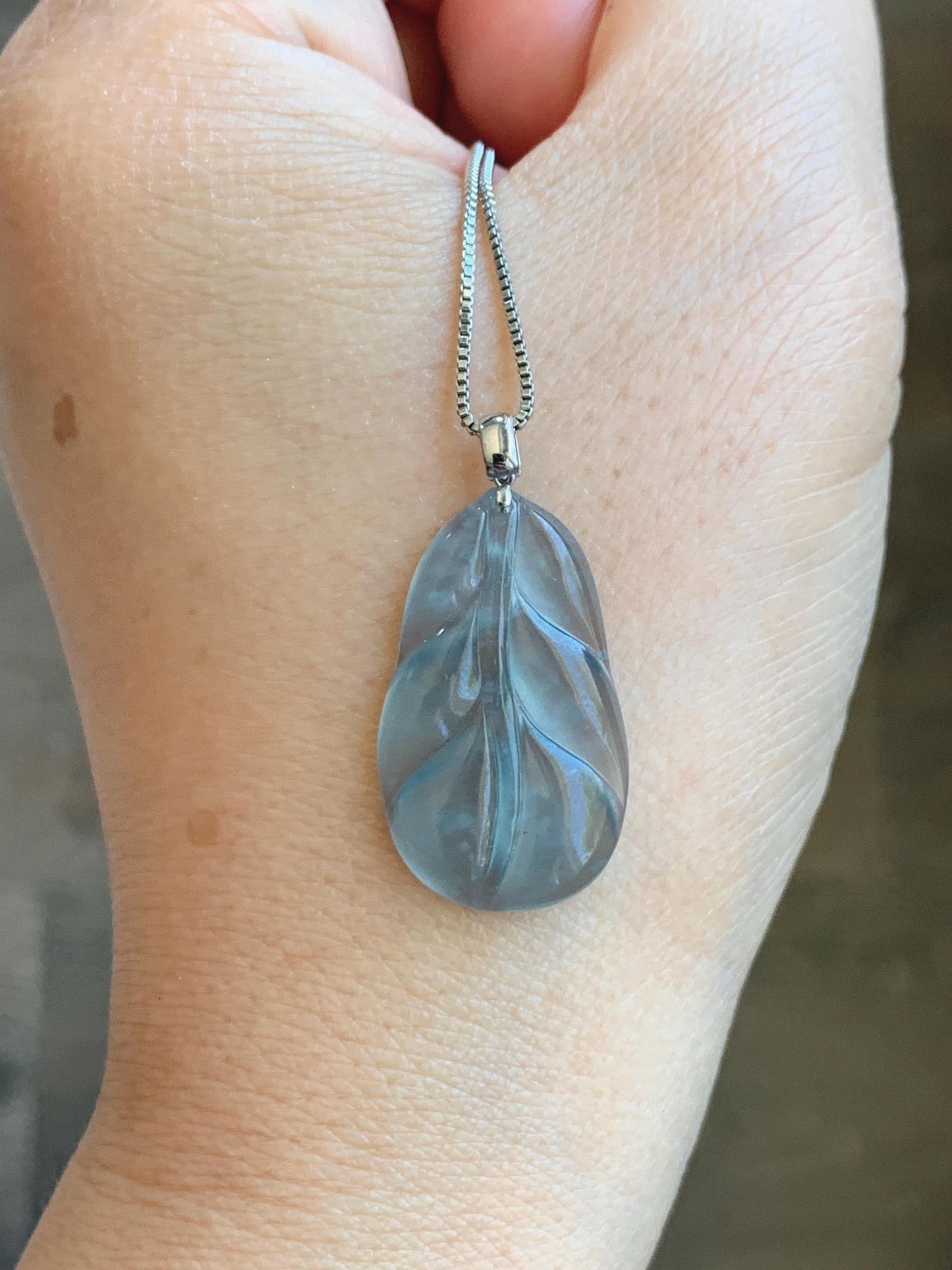 Natural Grade A Guatemalan Premium Icy Highly Translucent Teal Blue Jade Jadeite Leaf Pendant 18K White Gold 3g 天然老种高冰危蓝翡翠叶子大业有成吊坠 XKY336B