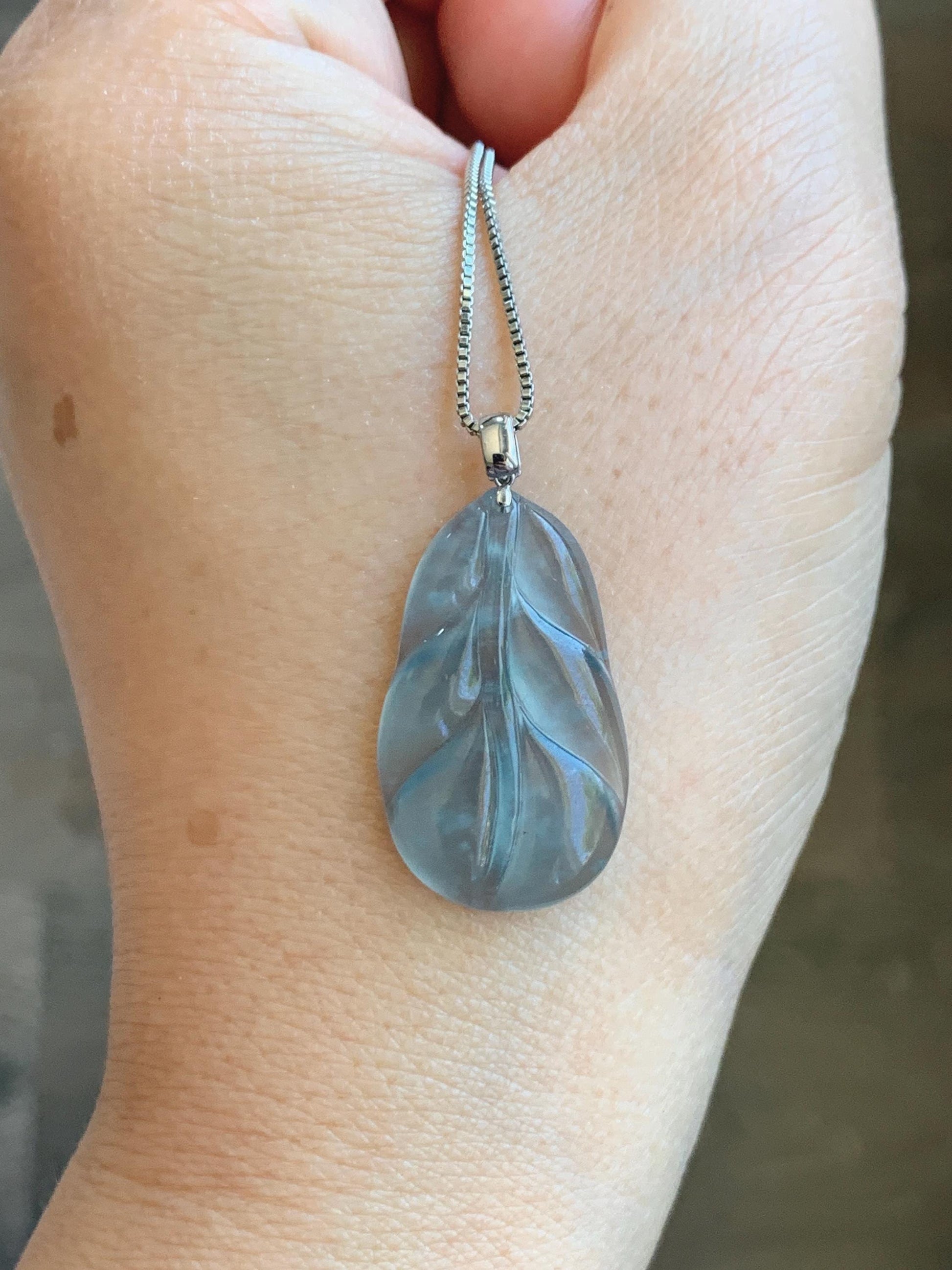 Natural Grade A Guatemalan Premium Icy Highly Translucent Teal Blue Jade Jadeite Leaf Pendant 18K White Gold 3g 天然老种高冰危蓝翡翠叶子大业有成吊坠 XKY336B