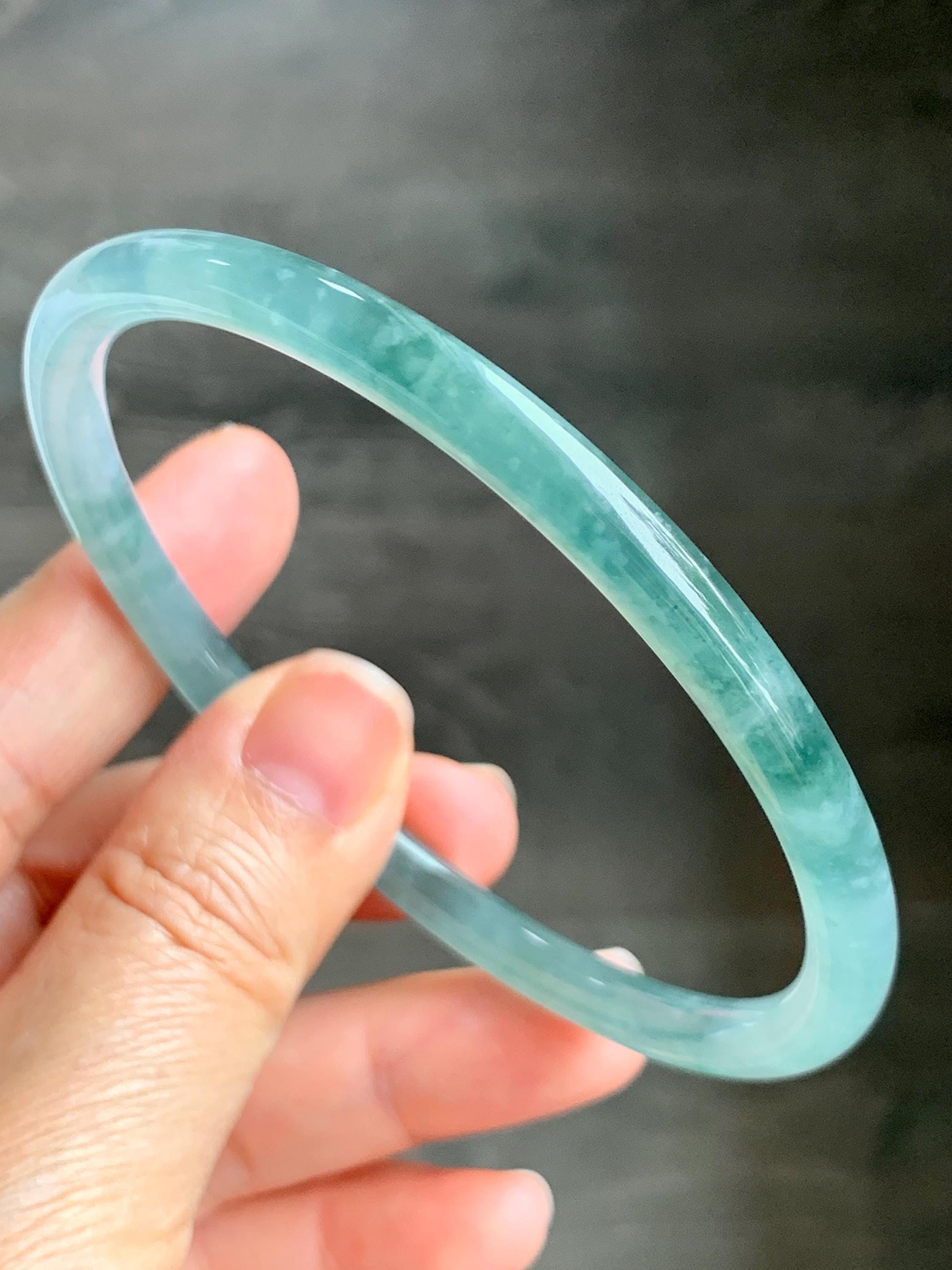 Certified Natural Grade A Guatemalan Icy Highly Translucent Light Green Jade Jadeite Slim Bangle 68.1mm 8.4” 22.38 天然冰胶危晴绿翡翠细圆条手镯 8771