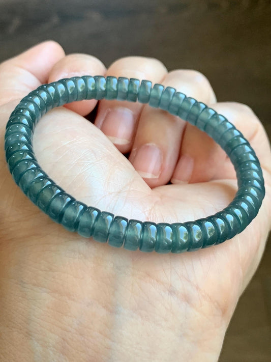 Natural Guatemalan Icy Highly Translucent Gelatinous Dark Teal Blue Jade Jadeite Flat Barrel Beads Beaded Bracelet 7” 19g 天然冰危篮翡翠桶珠手串 BWP330