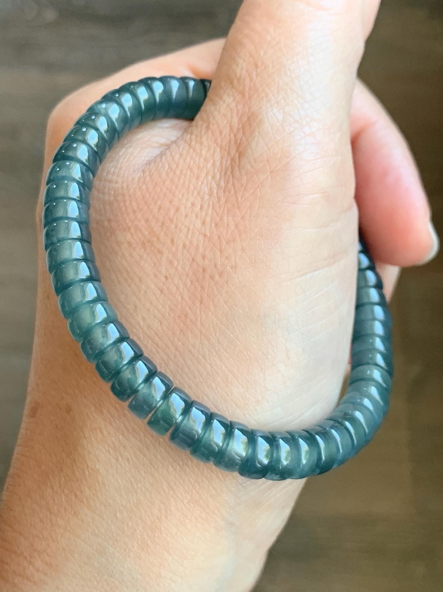 Natural Guatemalan Icy Highly Translucent Gelatinous Dark Teal Blue Jade Jadeite Flat Barrel Beads Beaded Bracelet 7” 19g 天然冰危篮翡翠桶珠手串 BWP330