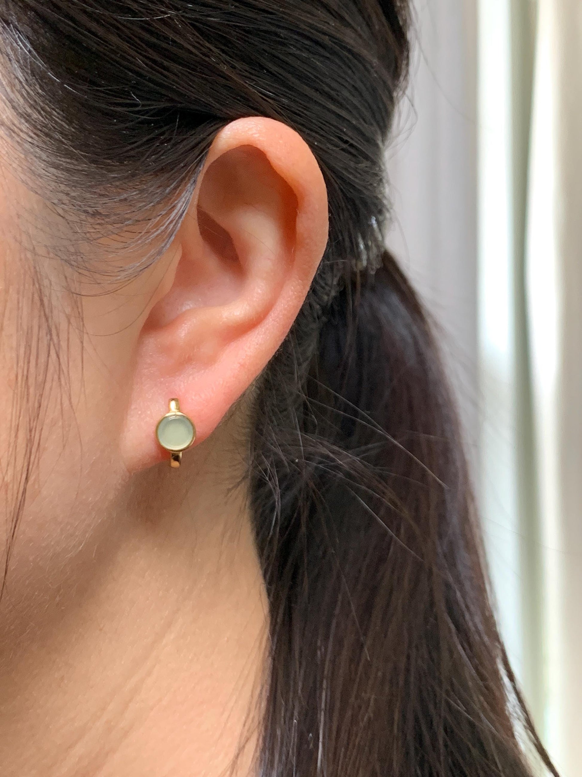 Natural Guatemalan Grade A Icy Translucent Pastel Teal Jade Jadeite Hoop Huggie Earrings Sterling Silver Gold Overlay 天然冰危淡晴底翡翠银镶耳包 QWL140