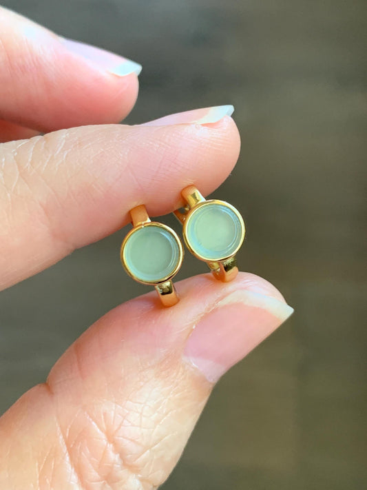 Natural Guatemalan Grade A Icy Translucent Pastel Teal Jade Jadeite Hoop Huggie Earrings Sterling Silver Gold Overlay 天然冰危淡晴底翡翠银镶耳包 QWL140