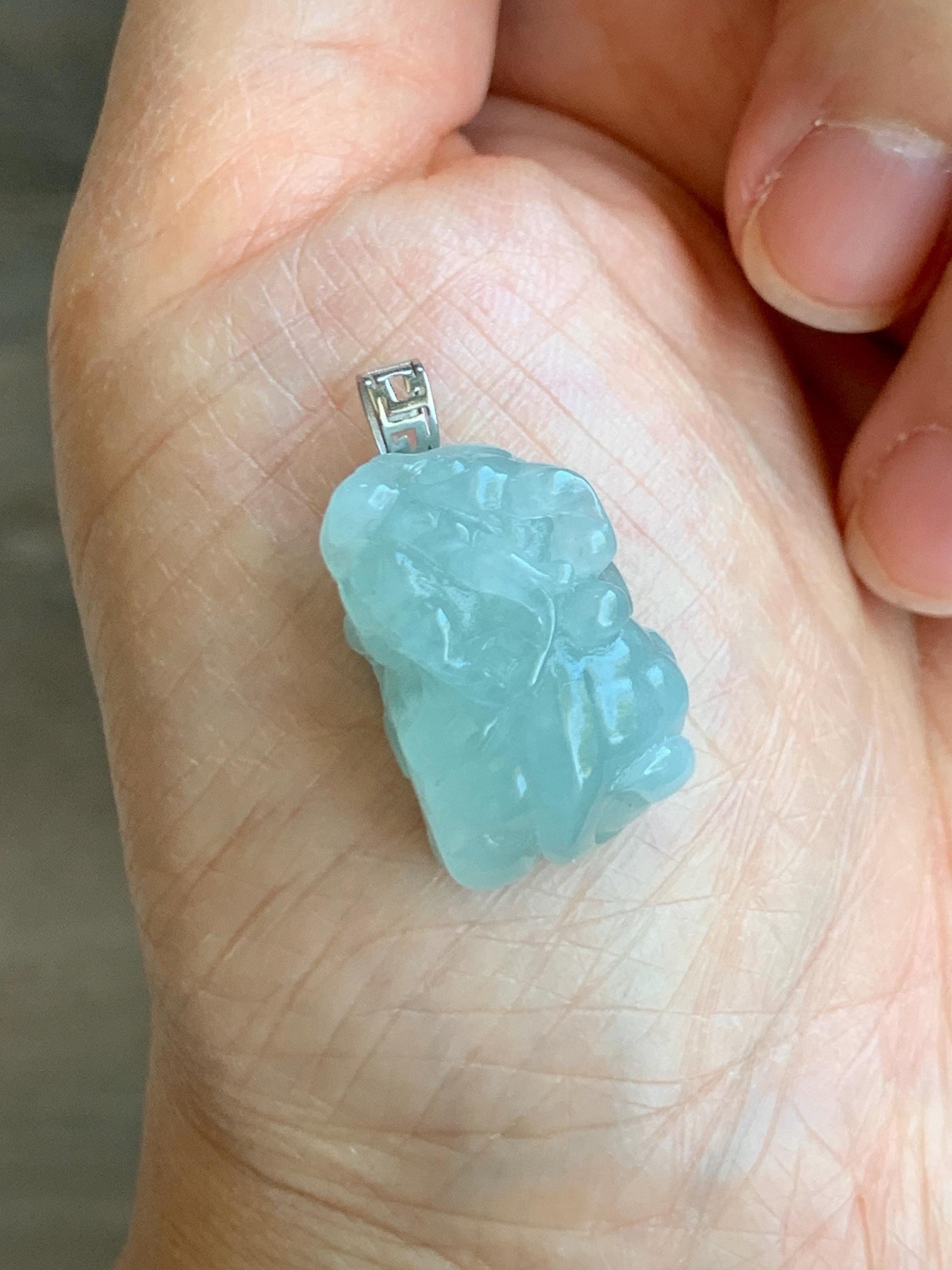 Natural Grade A Icy Translucent Gelatinous Pastel Blue Jade Jadeite Carved Pixiu Pendant 18K White Gold 8g 天然老种冰胶淡蓝翡翠貔貅吊坠 MTL248W