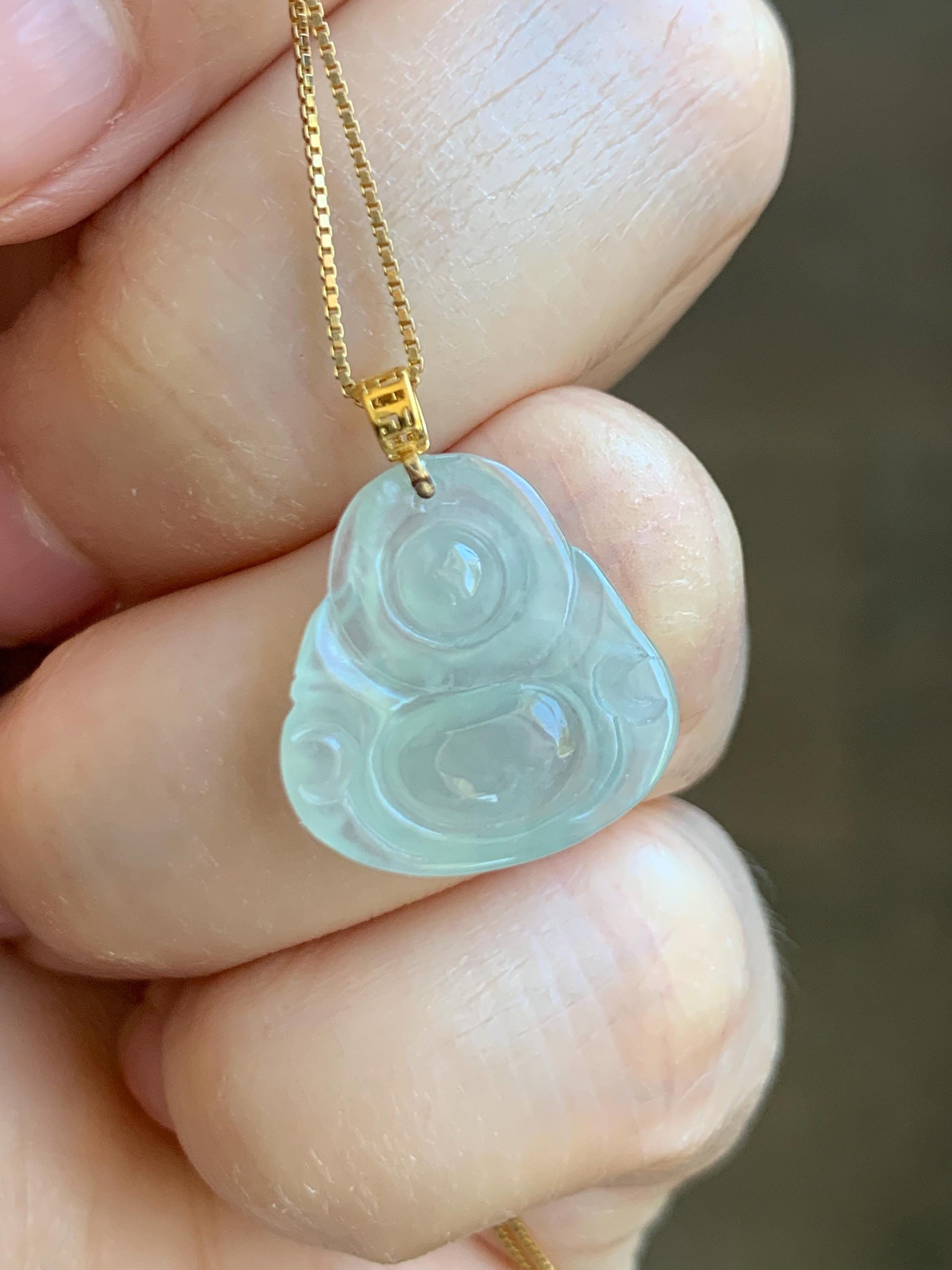 Natural Grade A Icy Highly Translucent Pastel Green Jade Jadeite Carved Buddha Petite Pendant 18K Yellow Gold 天然冰胶晴底翡翠小佛公镶嵌吊坠 MQF180B